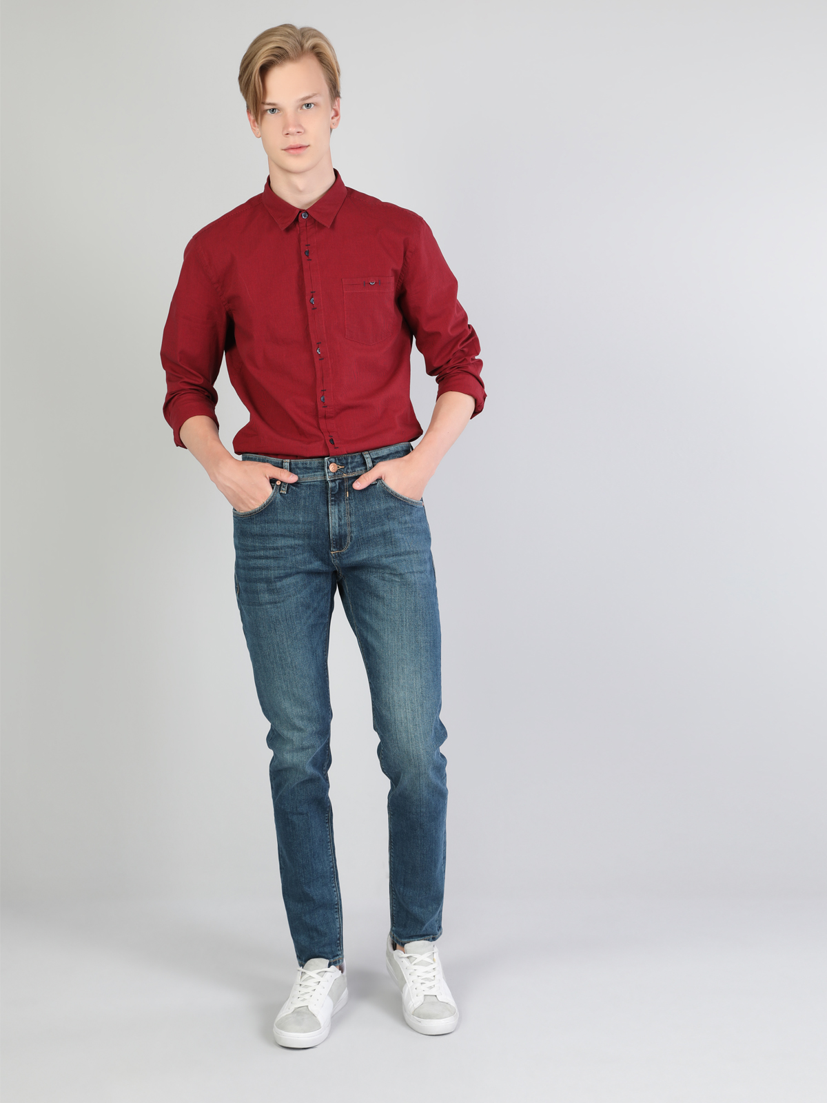 Afișați detalii pentru Pantaloni De Barbati Albastru Slim Fit 041 Danny Cl1046152