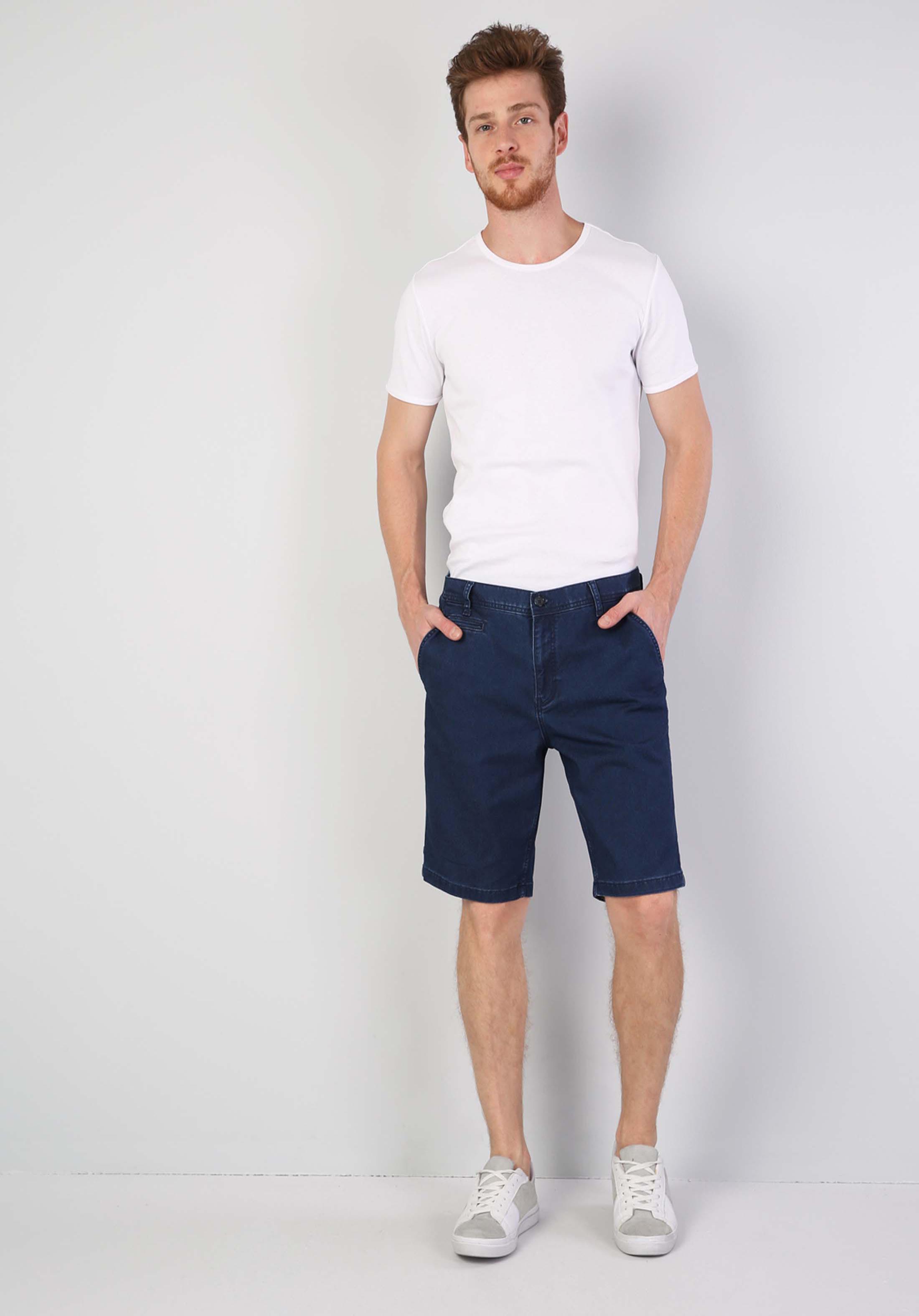 Afișați detalii pentru Short / Pantaloni Scurti De Barbati Albastru Regular Fit  Cl1043290