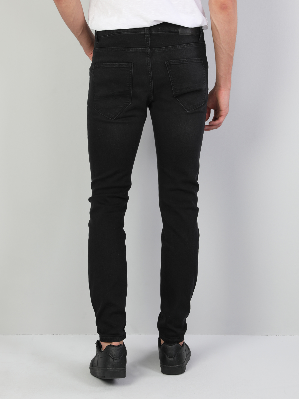 Afișați detalii pentru Pantaloni De Barbati Negru Skinny Fit 040 Alex Cl1046608