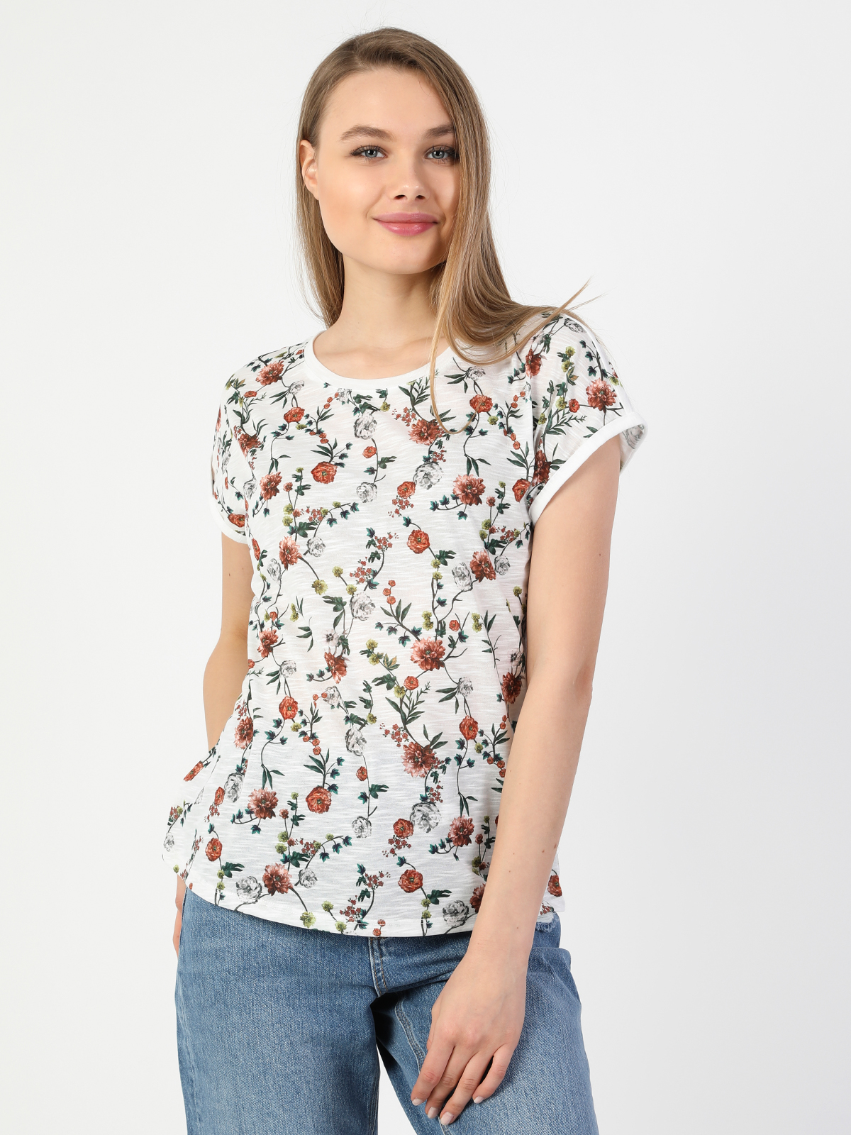 Afișați detalii pentru Tricou Cu Maneca Scurta De Dama Alb Regular Fit  Cl1049077