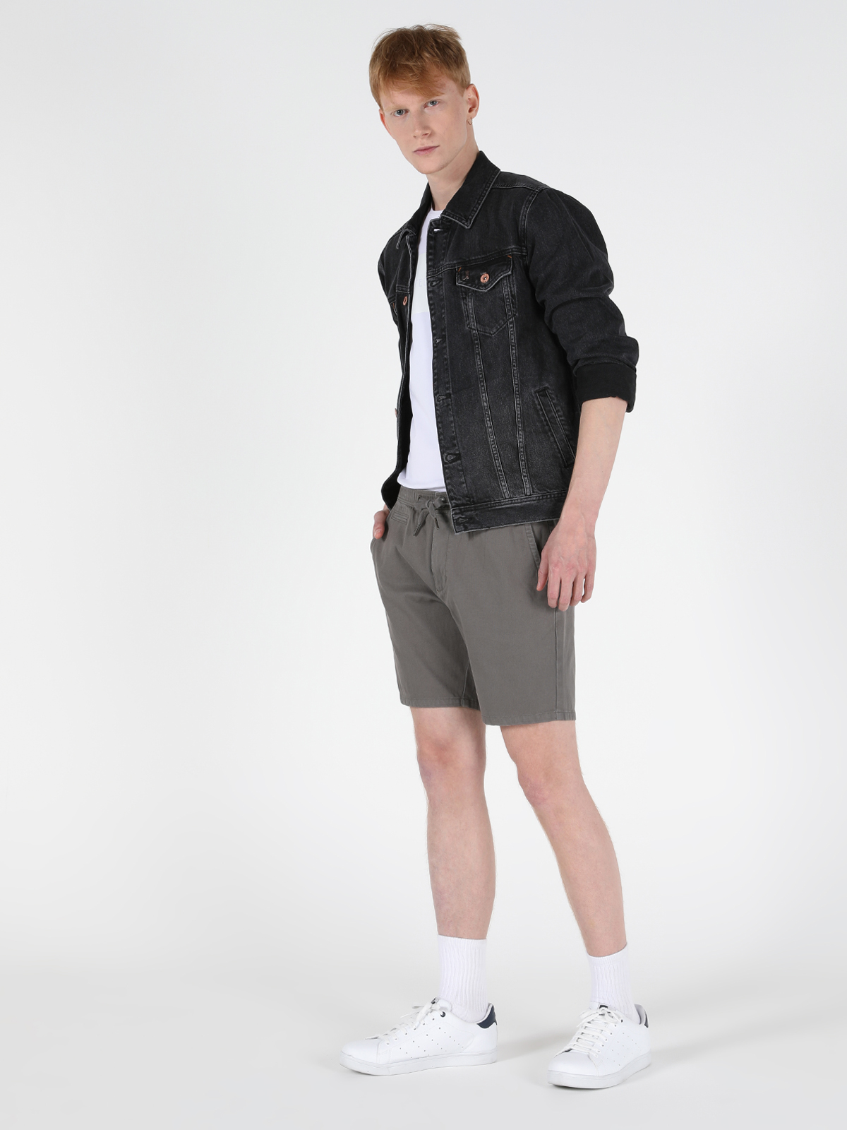 Afișați detalii pentru Short / Pantaloni Scurti De Barbati Kaki Regular Fit  Cl1049748