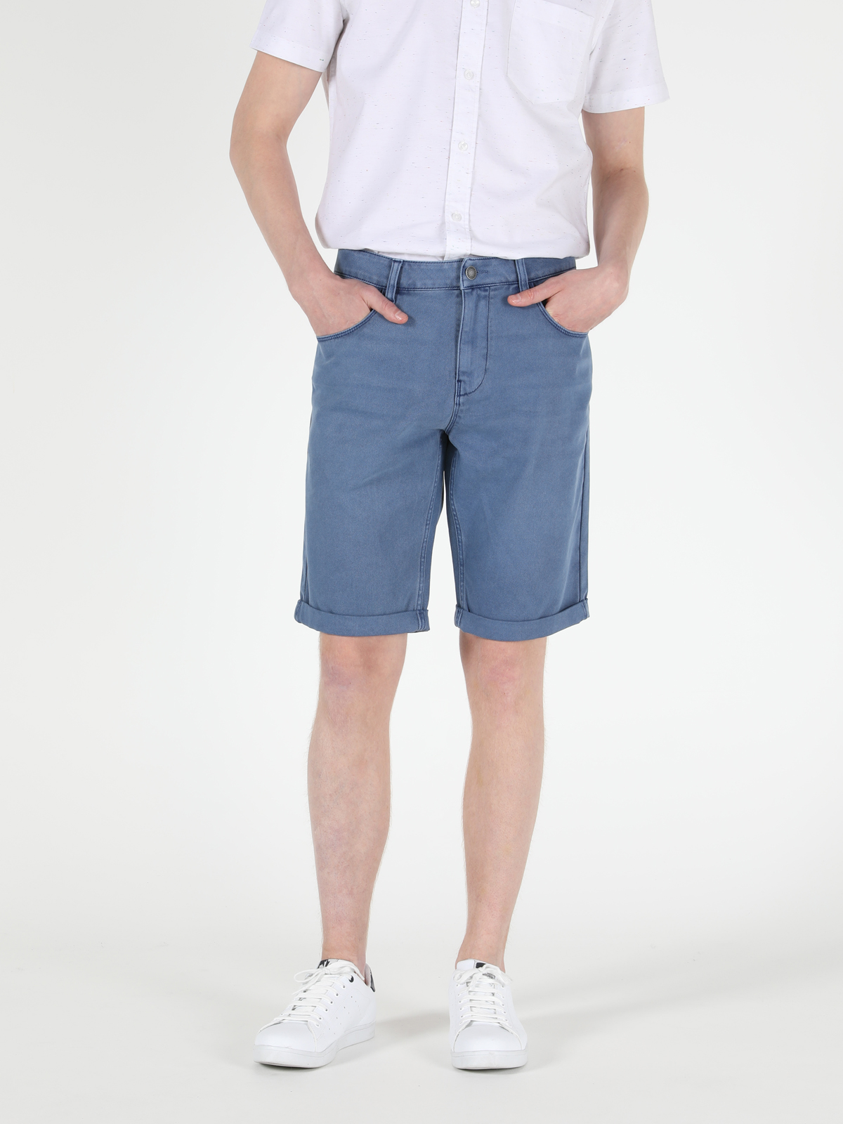 Afișați detalii pentru Short / Pantaloni Scurti De Barbati Albastru Regular Fit  Cl1049756