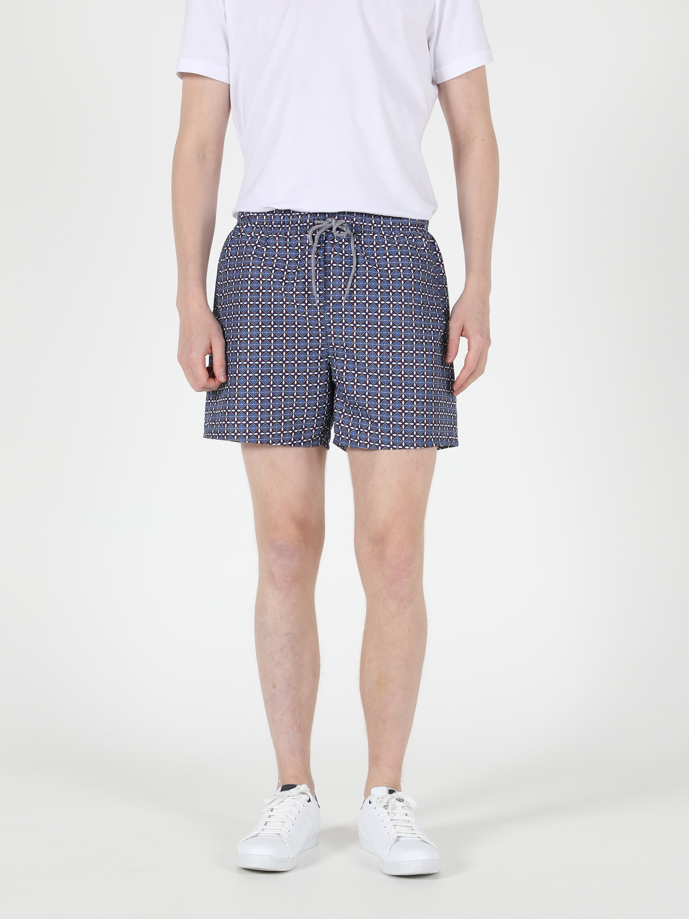 Afișați detalii pentru Short De Plaja De Barbati Albastru Marin Slim Fit  Cl1049747