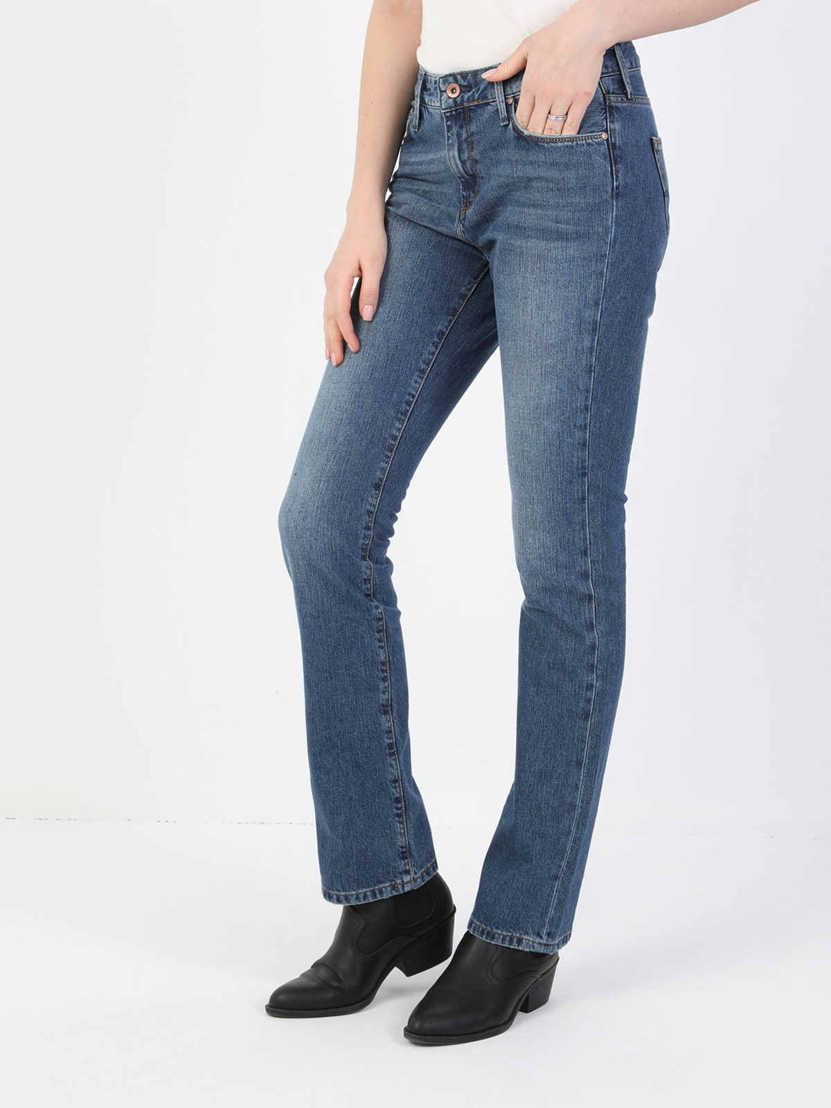 Afișați detalii pentru Pantaloni De Dama Denim Regular Fit 792 Mila Cl1048762