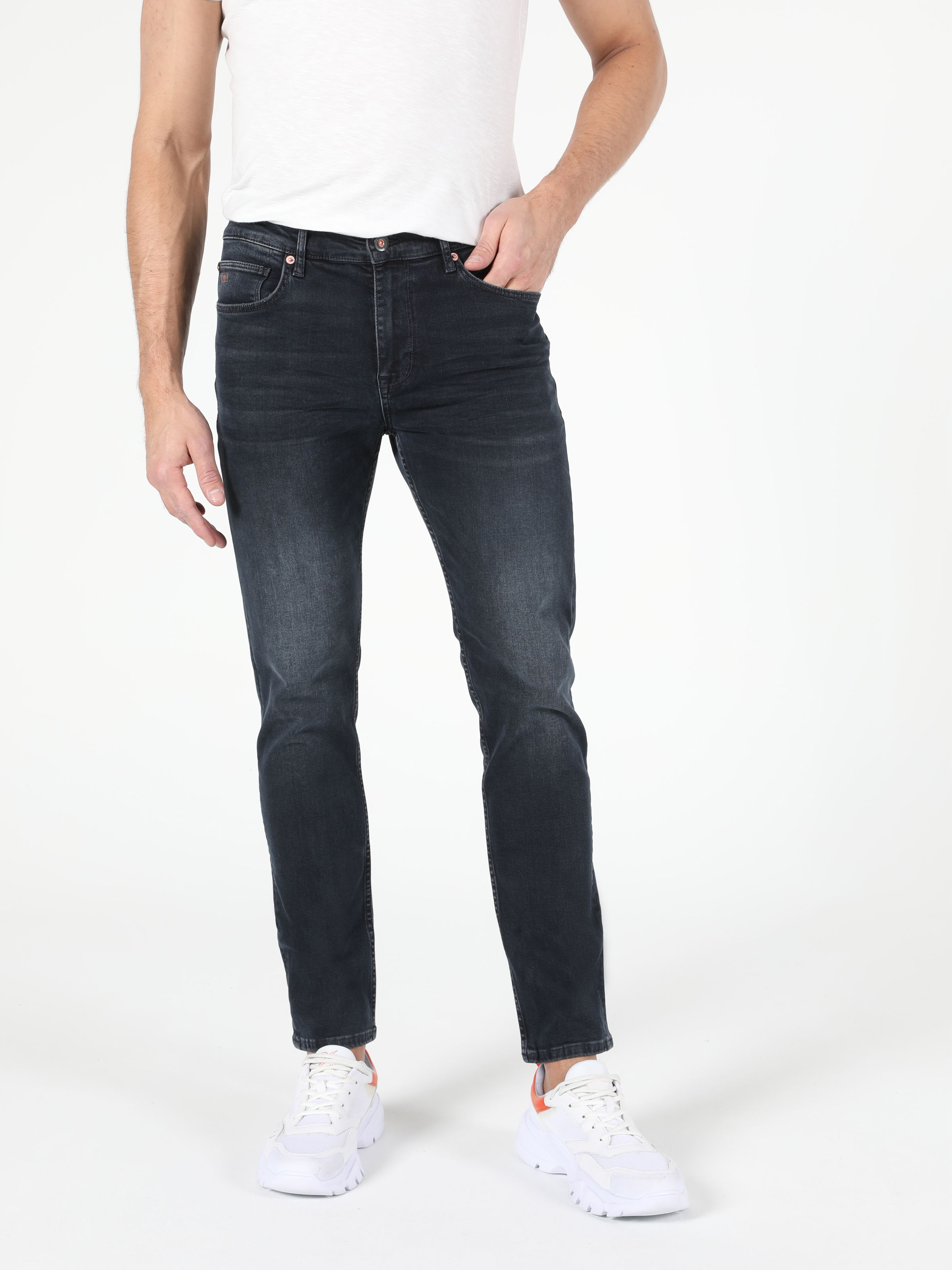 Afișați detalii pentru Pantaloni De Barbati Albastru Marin Skinny Fit  Cl1052758