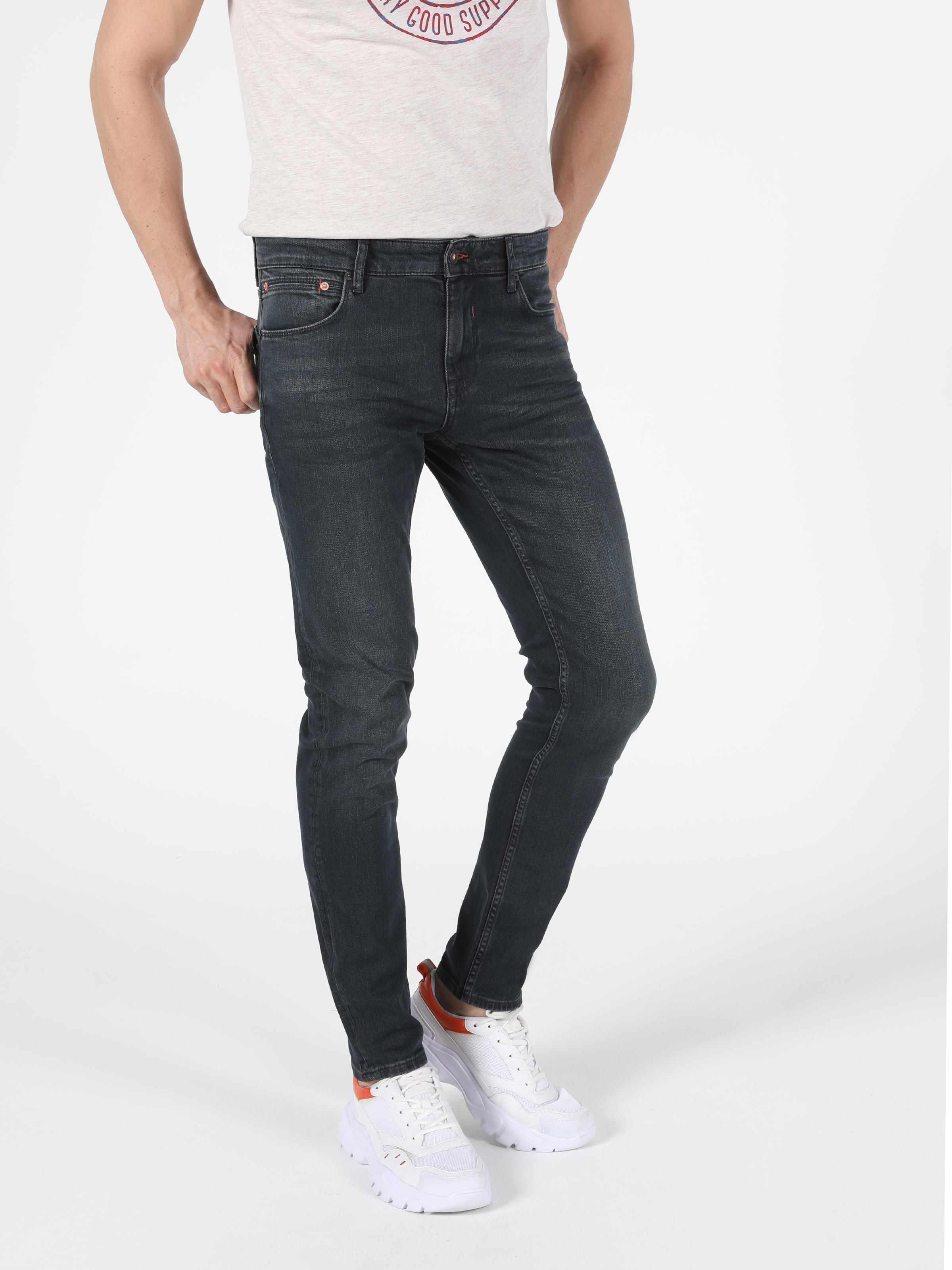 Afișați detalii pentru Pantaloni De Barbati Denim Slim Fit 041 Danny Cl1052759