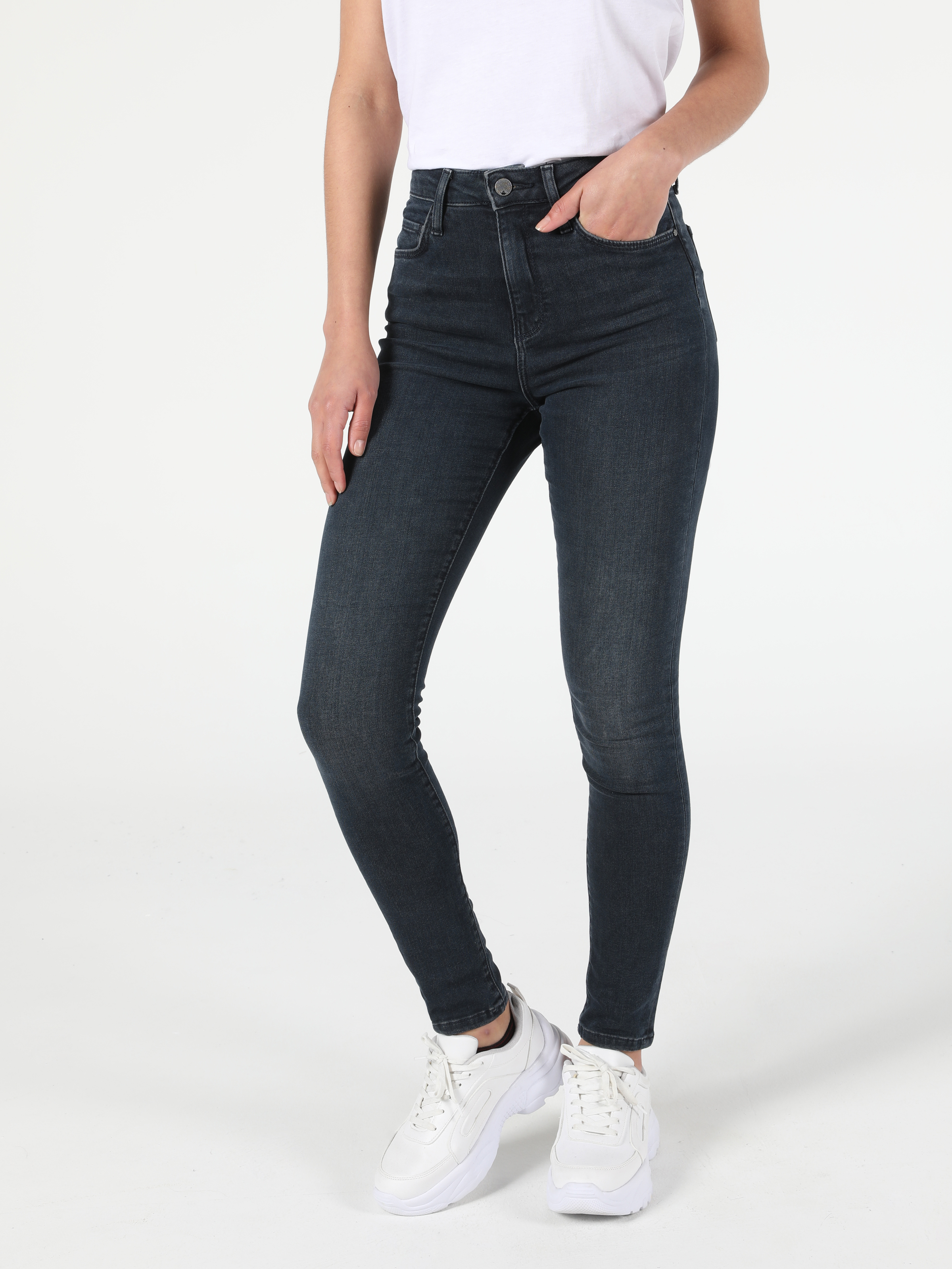 Afișați detalii pentru Pantaloni De Dama Albastru Super Slim Fit 760 Diana Cl1052811