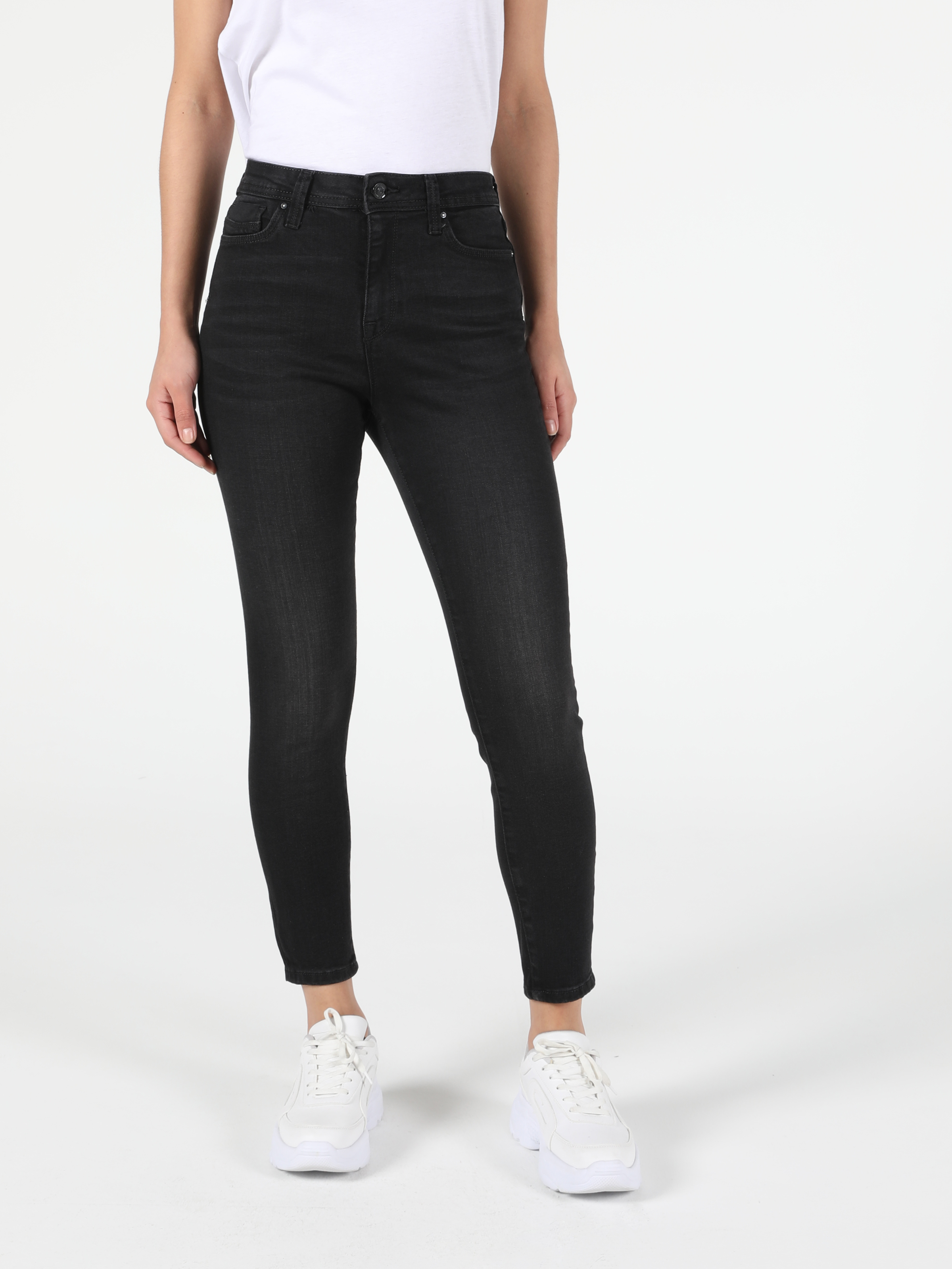 Afișați detalii pentru Pantaloni De Dama Negru Super Slim Fit 760 Diana Cl1052827