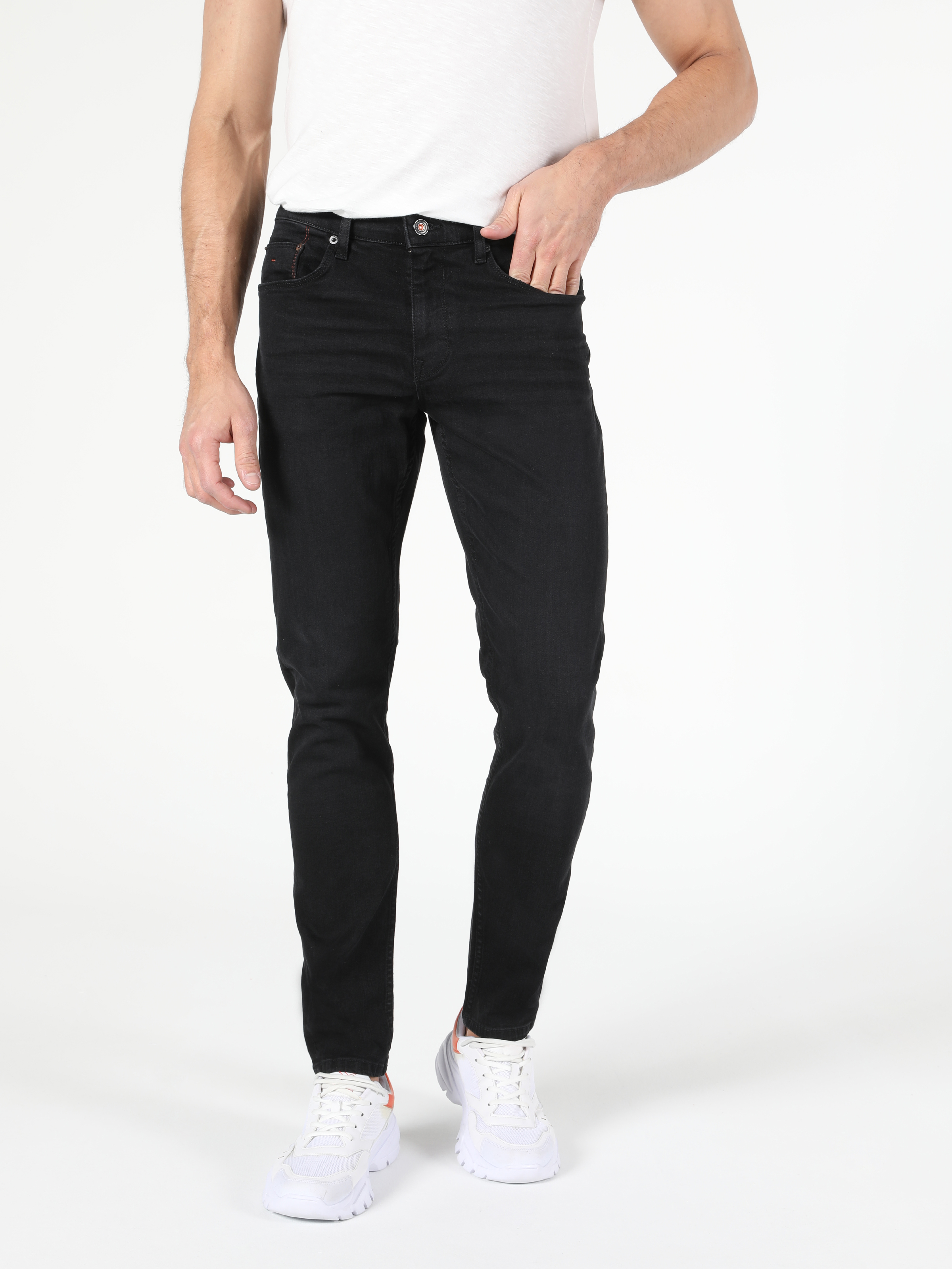 Afișați detalii pentru Blugi De Barbati Cu Talie Joasa Slim Fit Negri  041 Danny