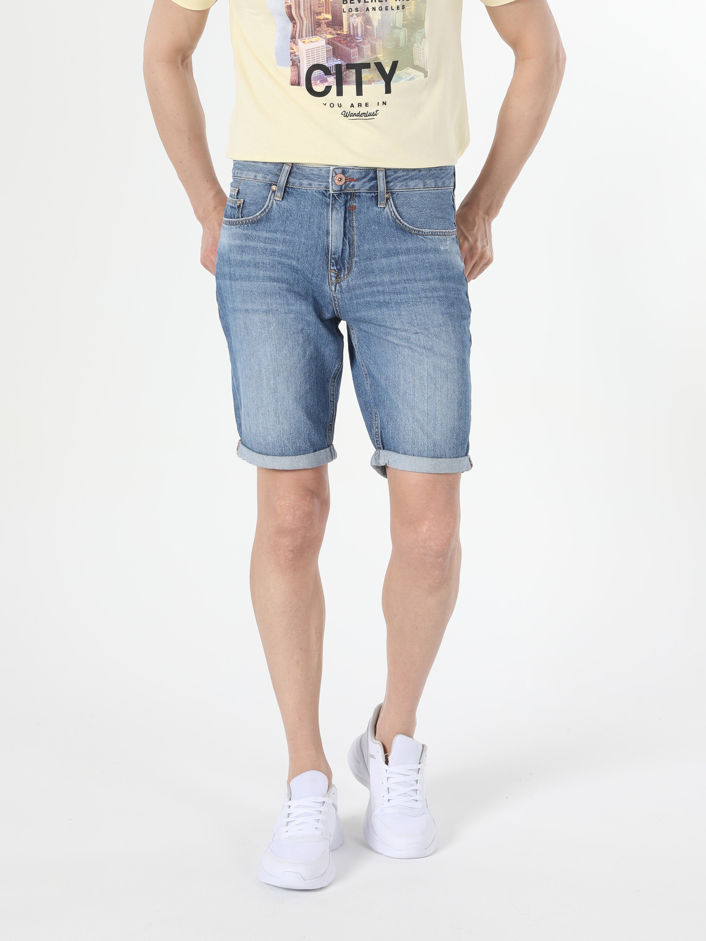 Afișați detalii pentru Short / Pantaloni Scurti De Barbati Denim Regular Fit 045 David Cl1054577