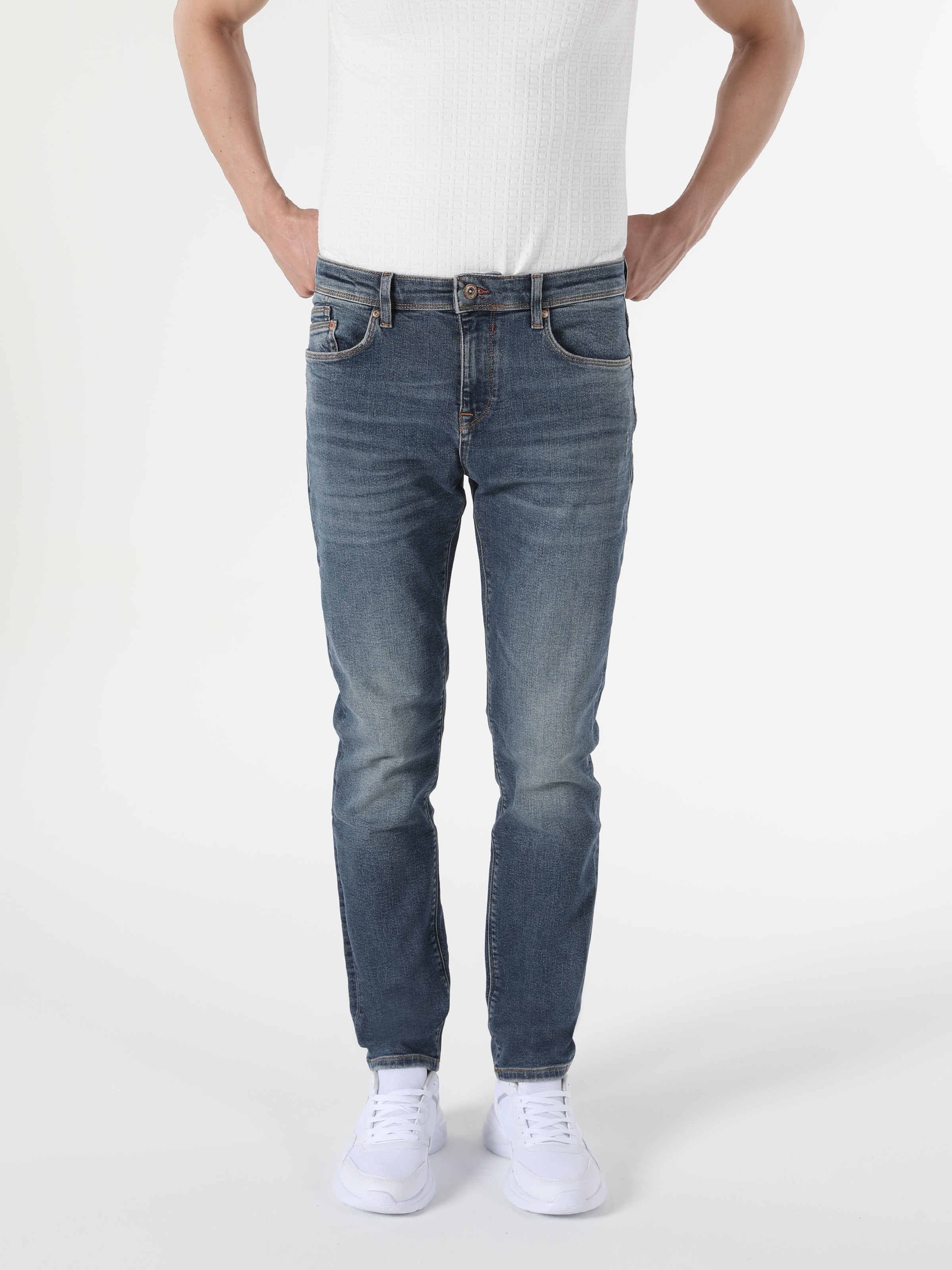 Afișați detalii pentru Pantaloni De Barbati Denim Slim Fit 041 Danny Cl1054572