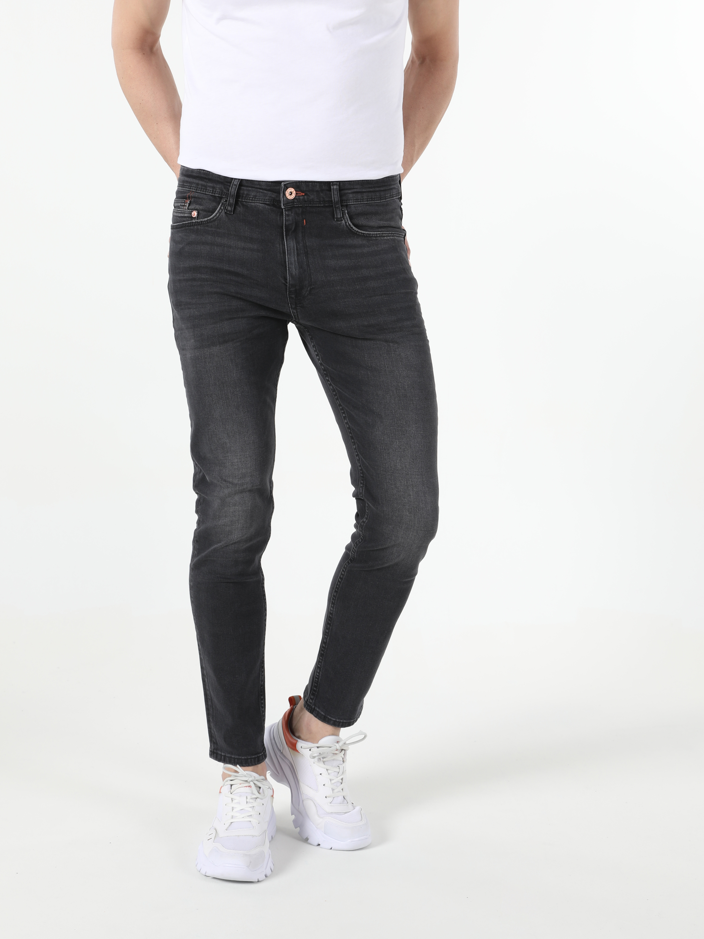 Afișați detalii pentru Pantaloni De Barbati Denim Skinny Fit  Cl1055295