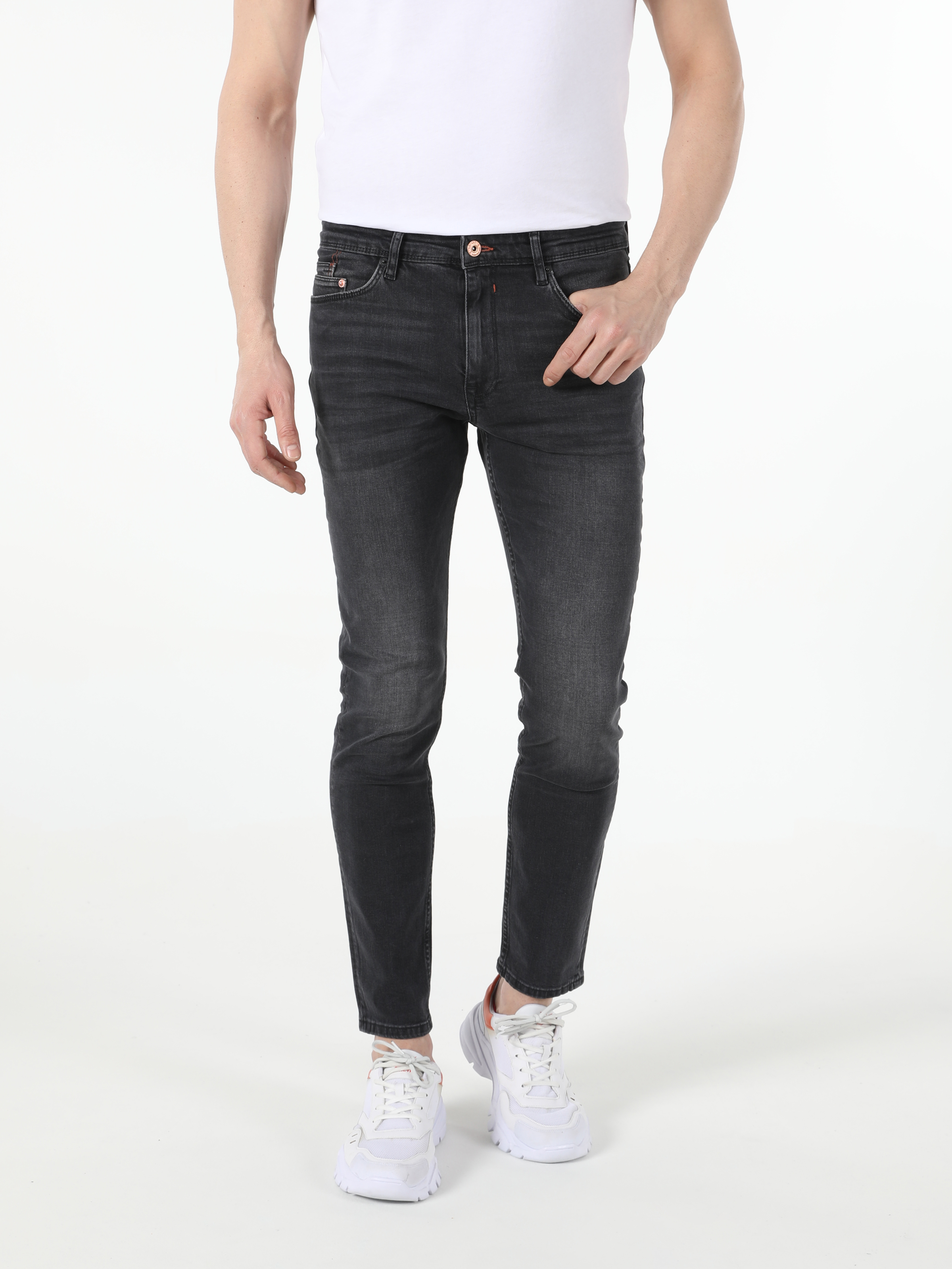 Afișați detalii pentru Pantaloni De Barbati Denim Skinny Fit  Cl1055295