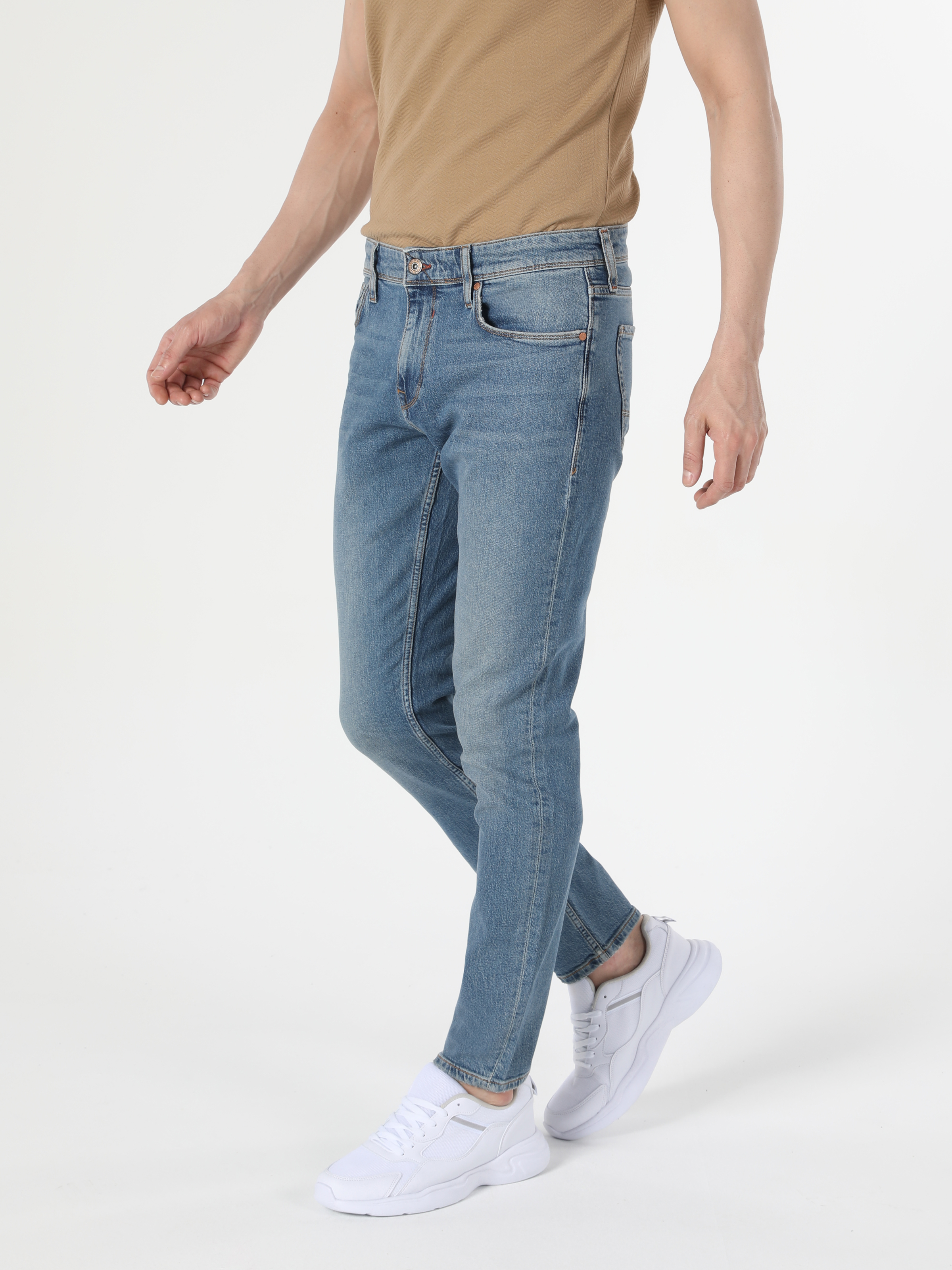 Afișați detalii pentru Pantaloni De Barbati Denim Slim Fit 041 Danny Cl1055443