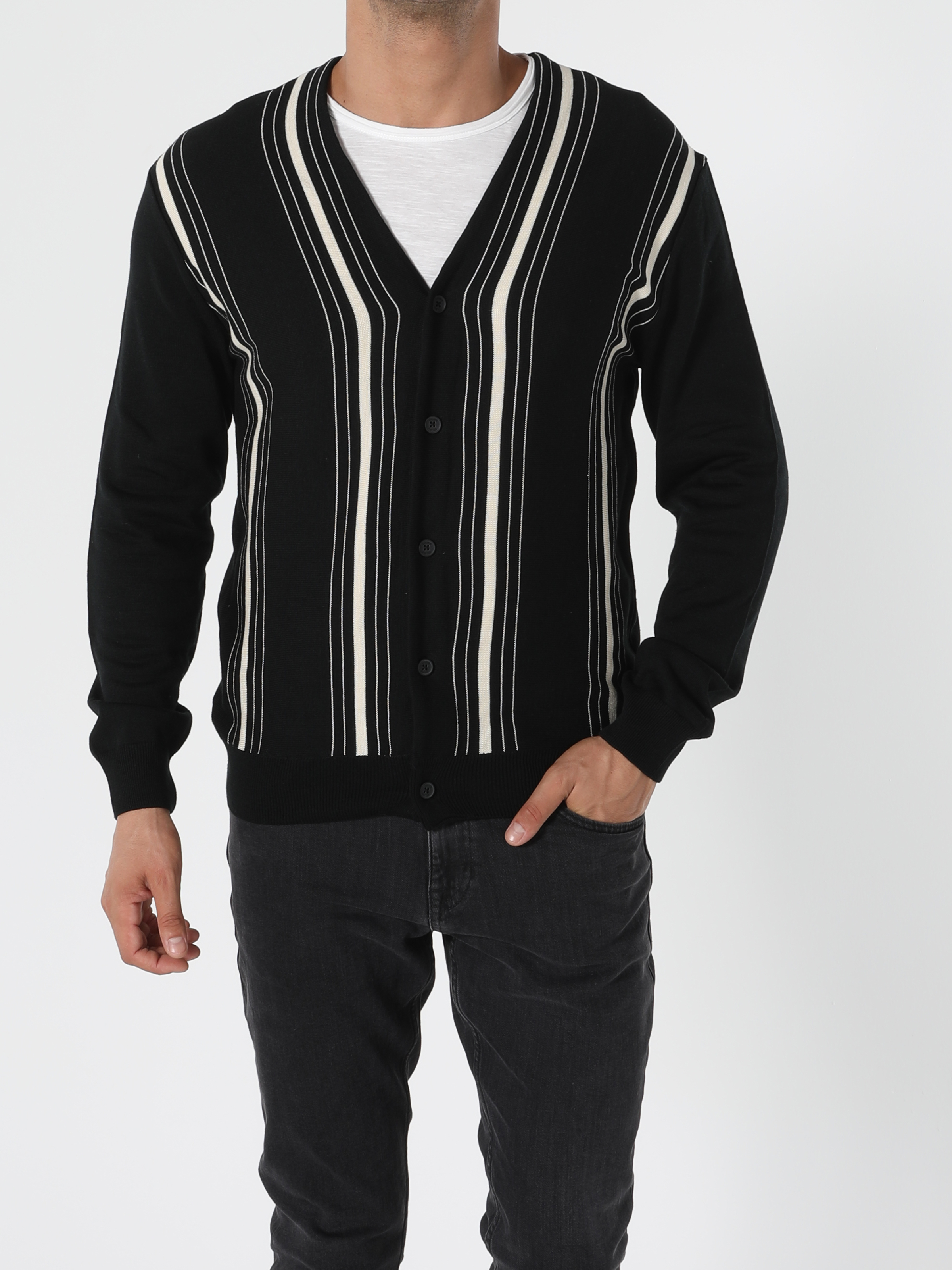 Afișați detalii pentru Cardigan De Barbati Negru Regular Fit  Cl1054871