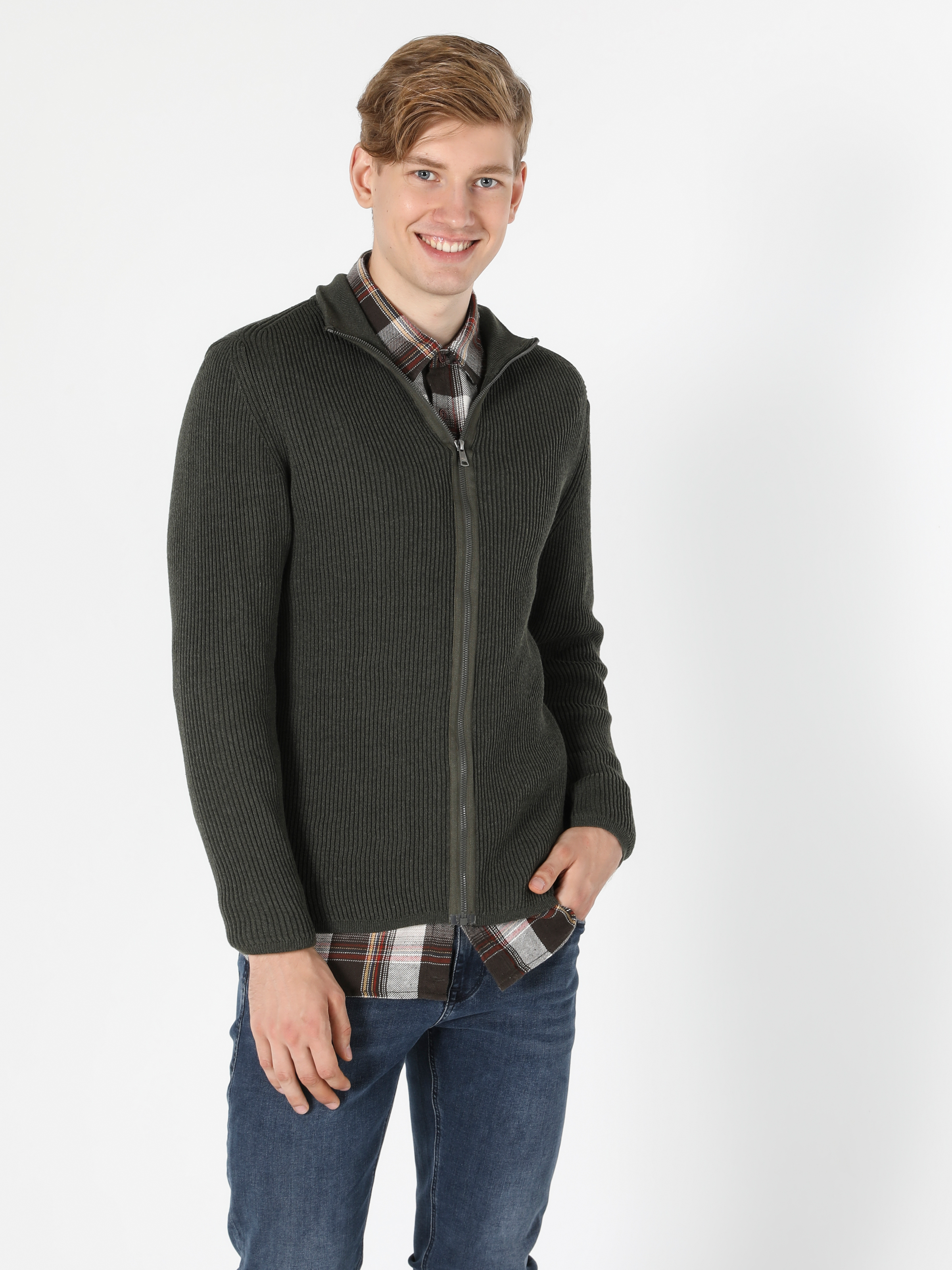 Afișați detalii pentru Cardigan De Barbati Kaki Slim Fit  Cl1055784