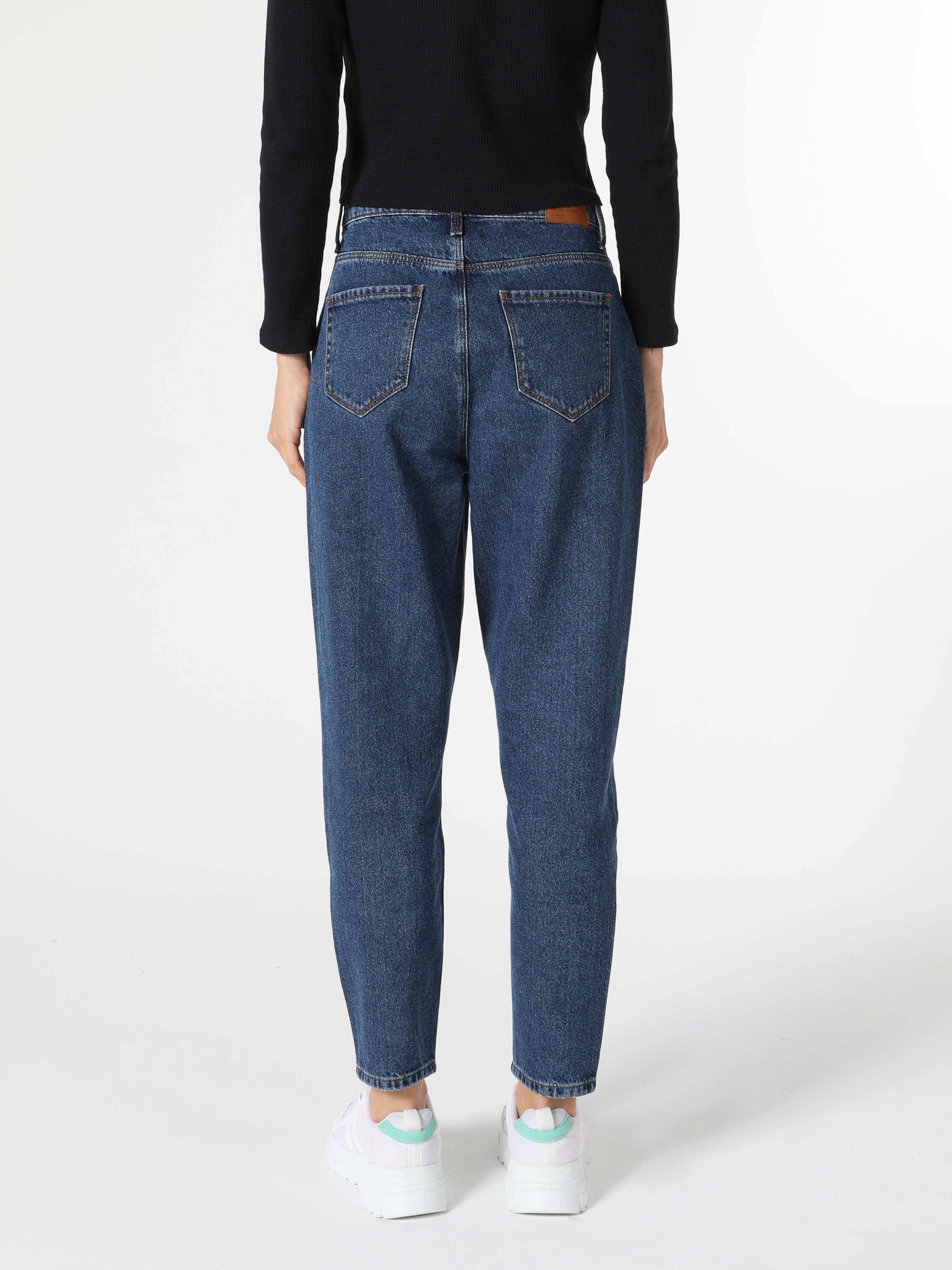 Afișați detalii pentru Pantaloni De Dama Denim Mom Fit 896  Maria Cl1056044