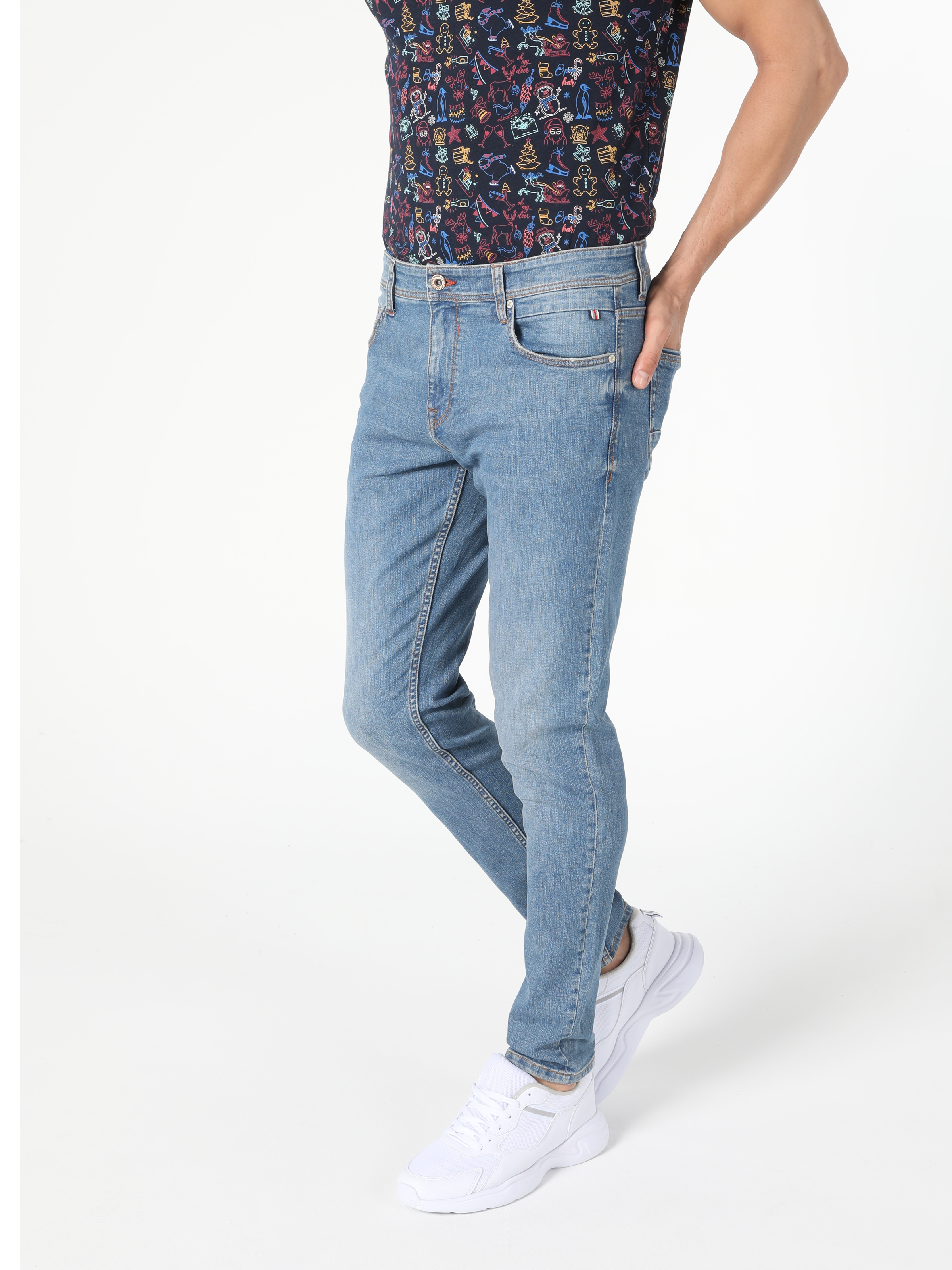 Afișați detalii pentru Pantaloni De Barbati Denim Slim Fit 041 Danny Cl1056059