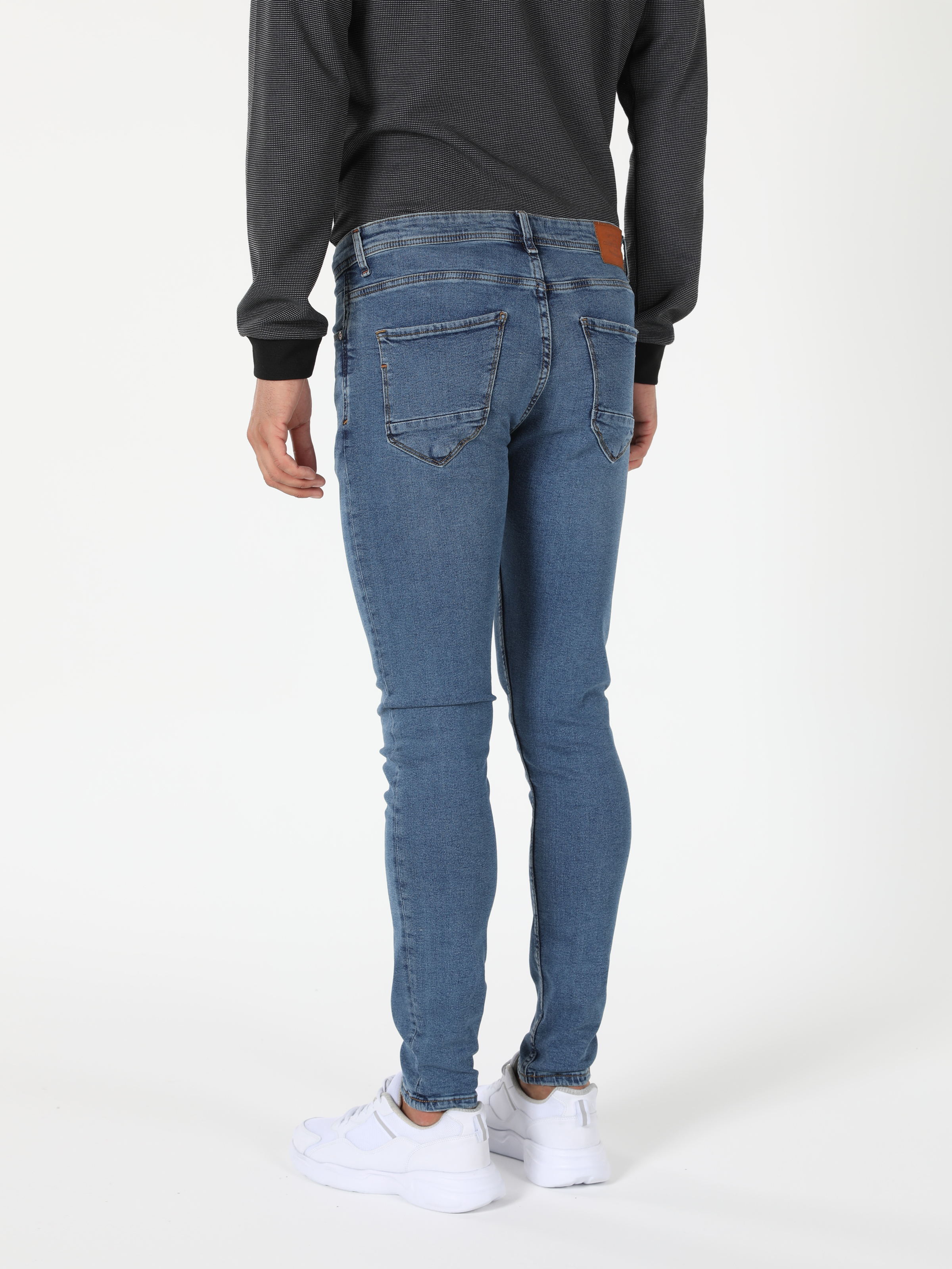 Afișați detalii pentru Pantaloni De Barbati Denim Skinny Fit 040 Alex Cl1056171