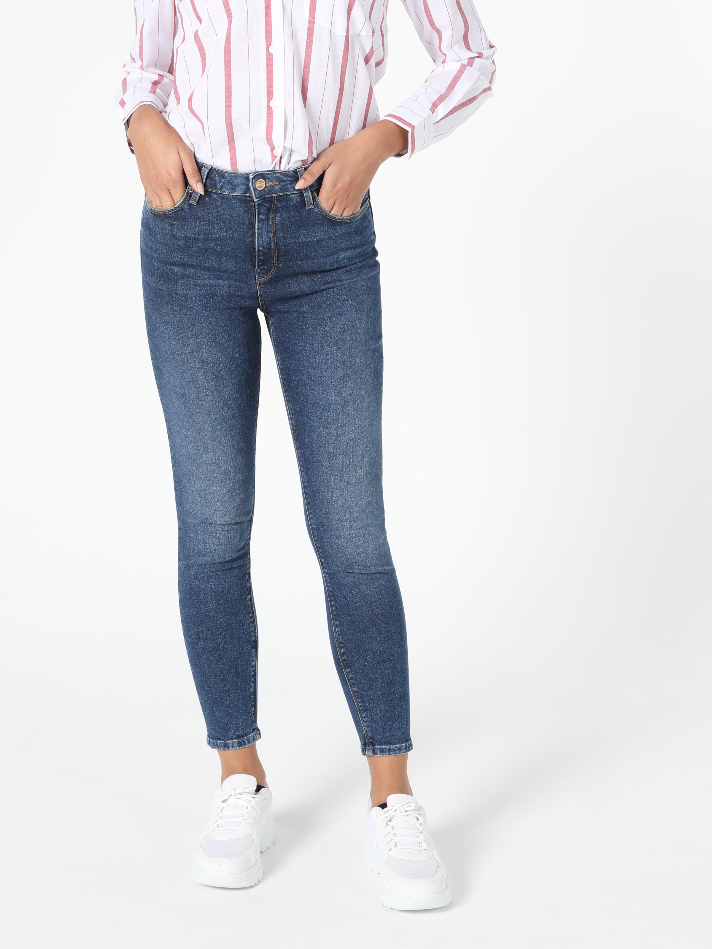 Afișați detalii pentru Pantaloni De Dama Denim Super Slim Fit 760 Diana Cl1056283