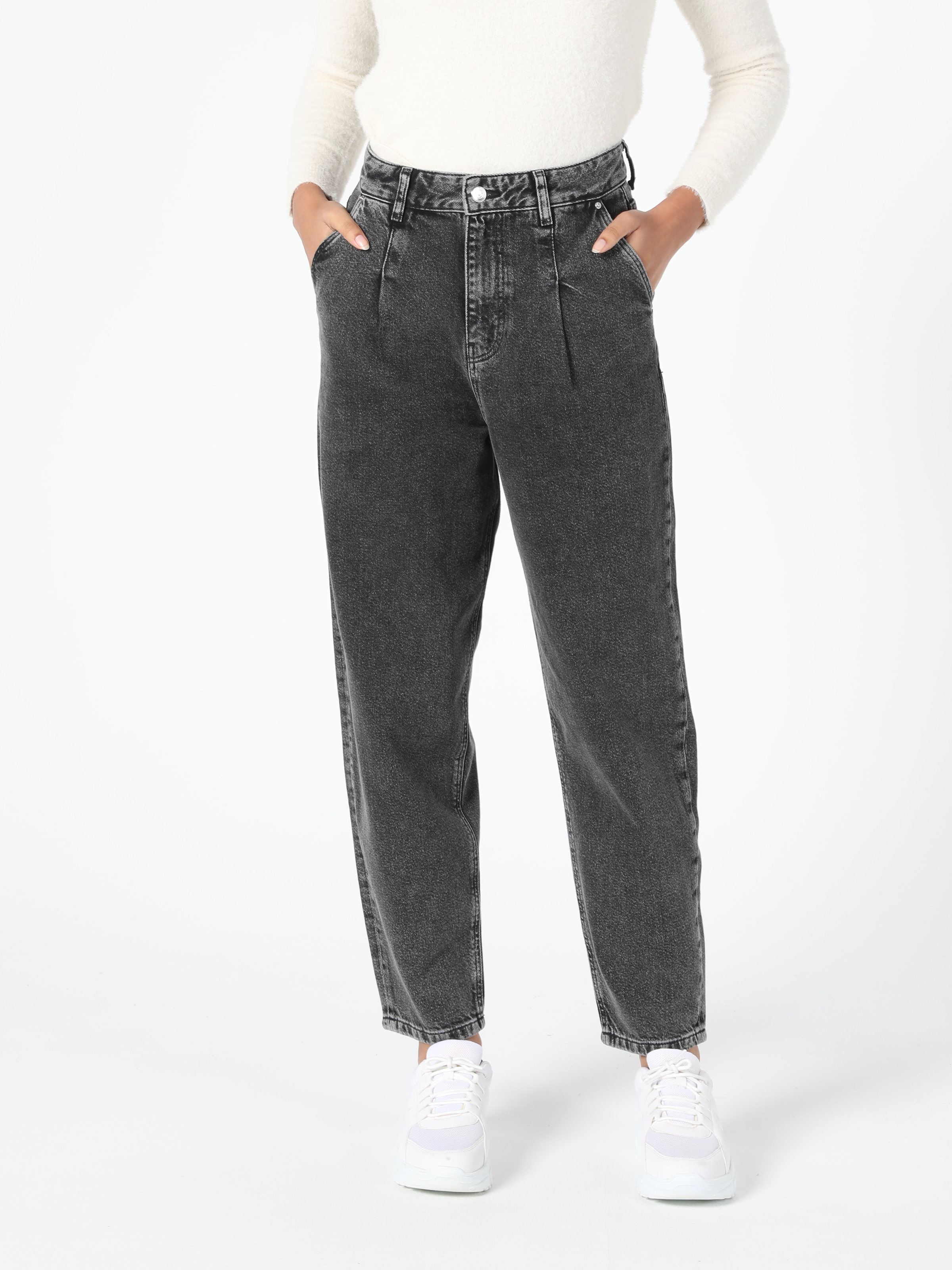 Afișați detalii pentru Pantaloni De Dama Denim Slouchy Fit  Cl1056361