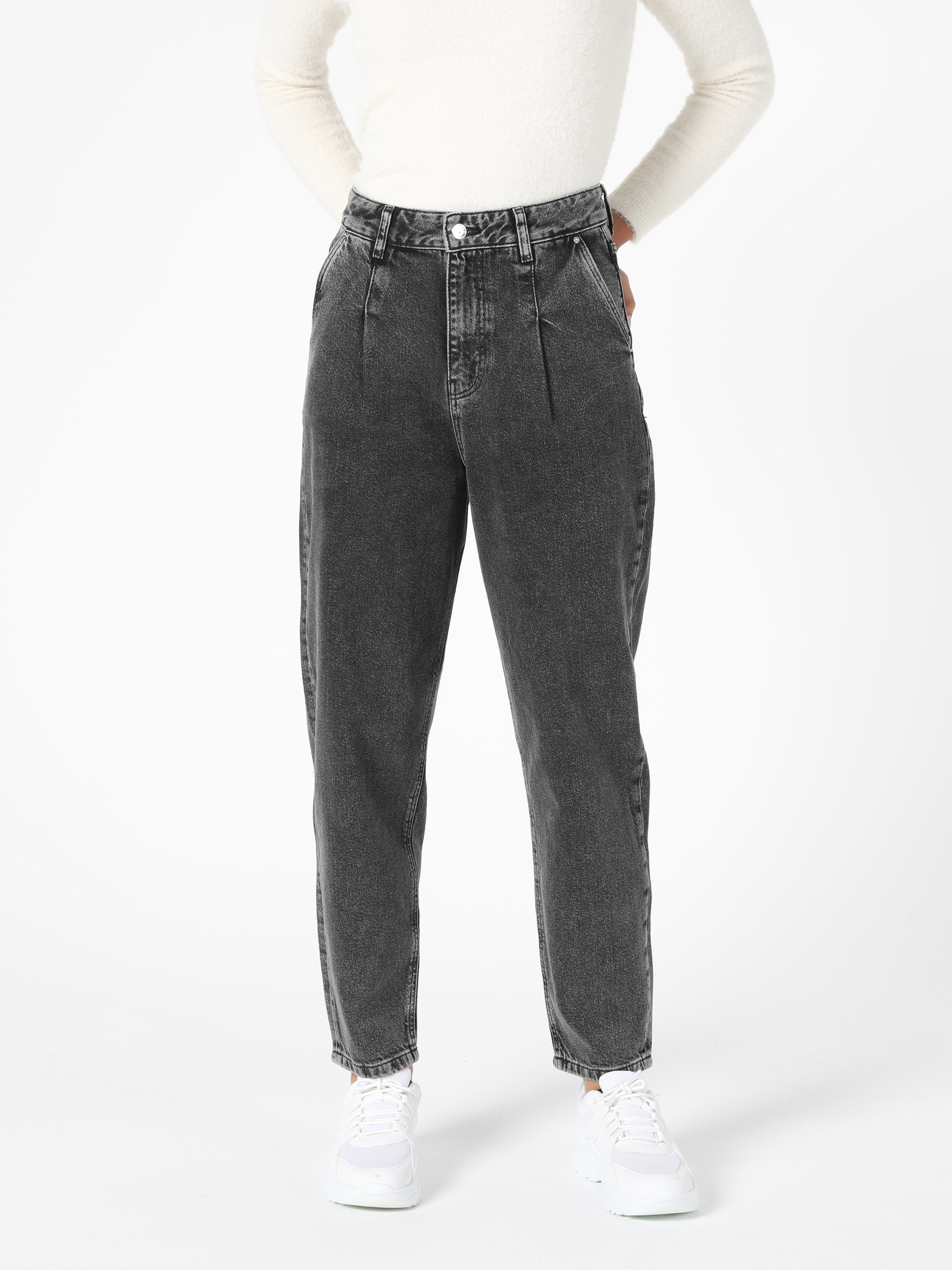 Afișați detalii pentru Pantaloni De Dama Denim Slouchy Fit  Cl1056361