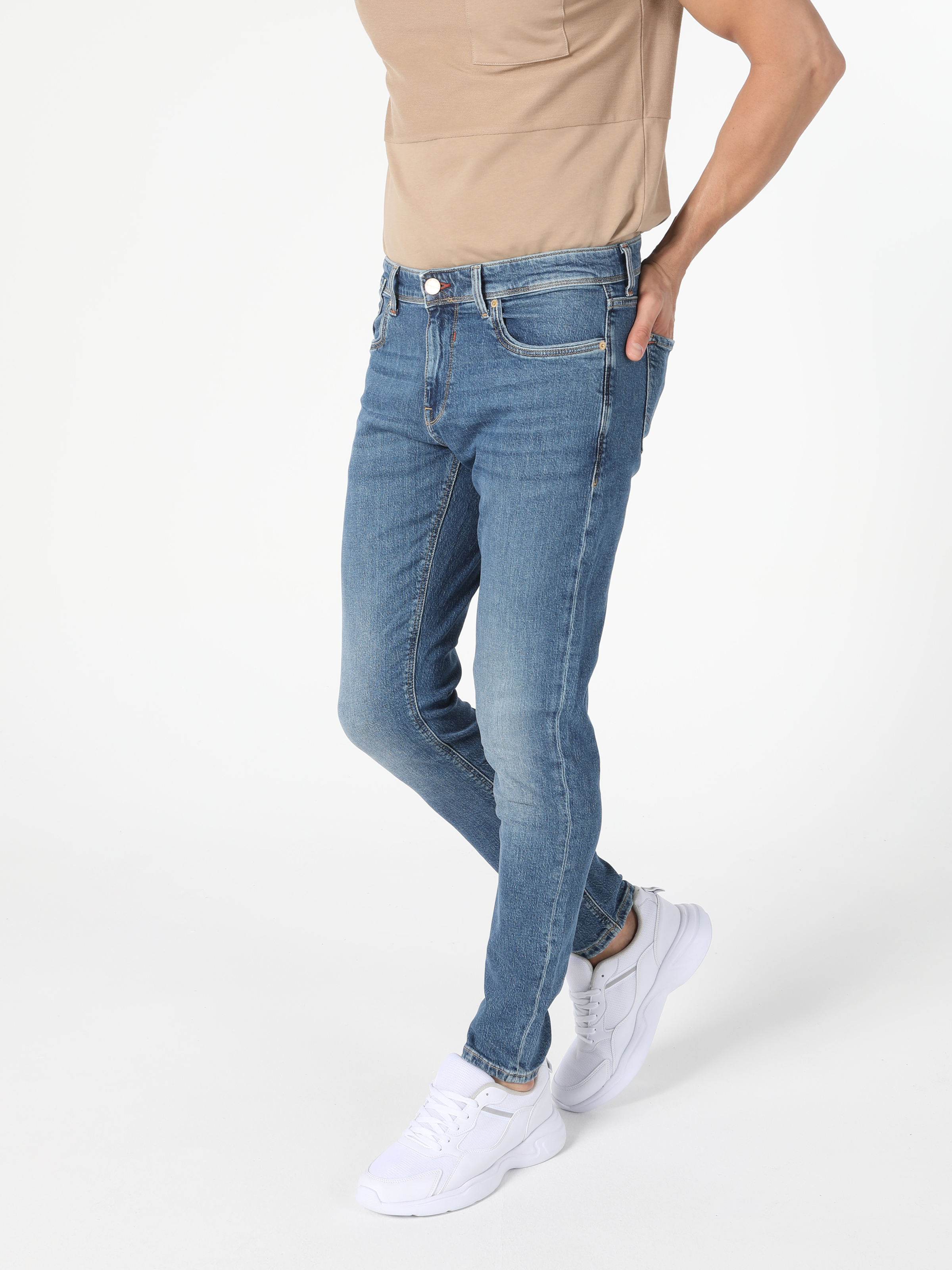 Afișați detalii pentru Pantaloni De Barbati Denim Slim Fit 041 Danny Cl1056368