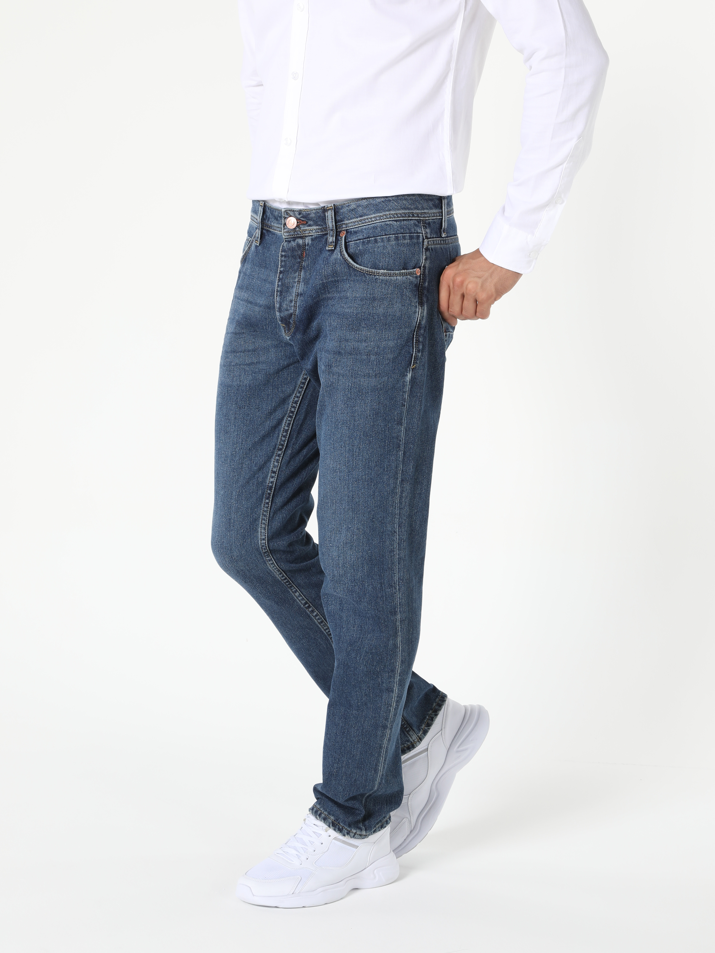 Afișați detalii pentru Pantaloni De Barbati Denim Regular Fit 045 David Cl1057151