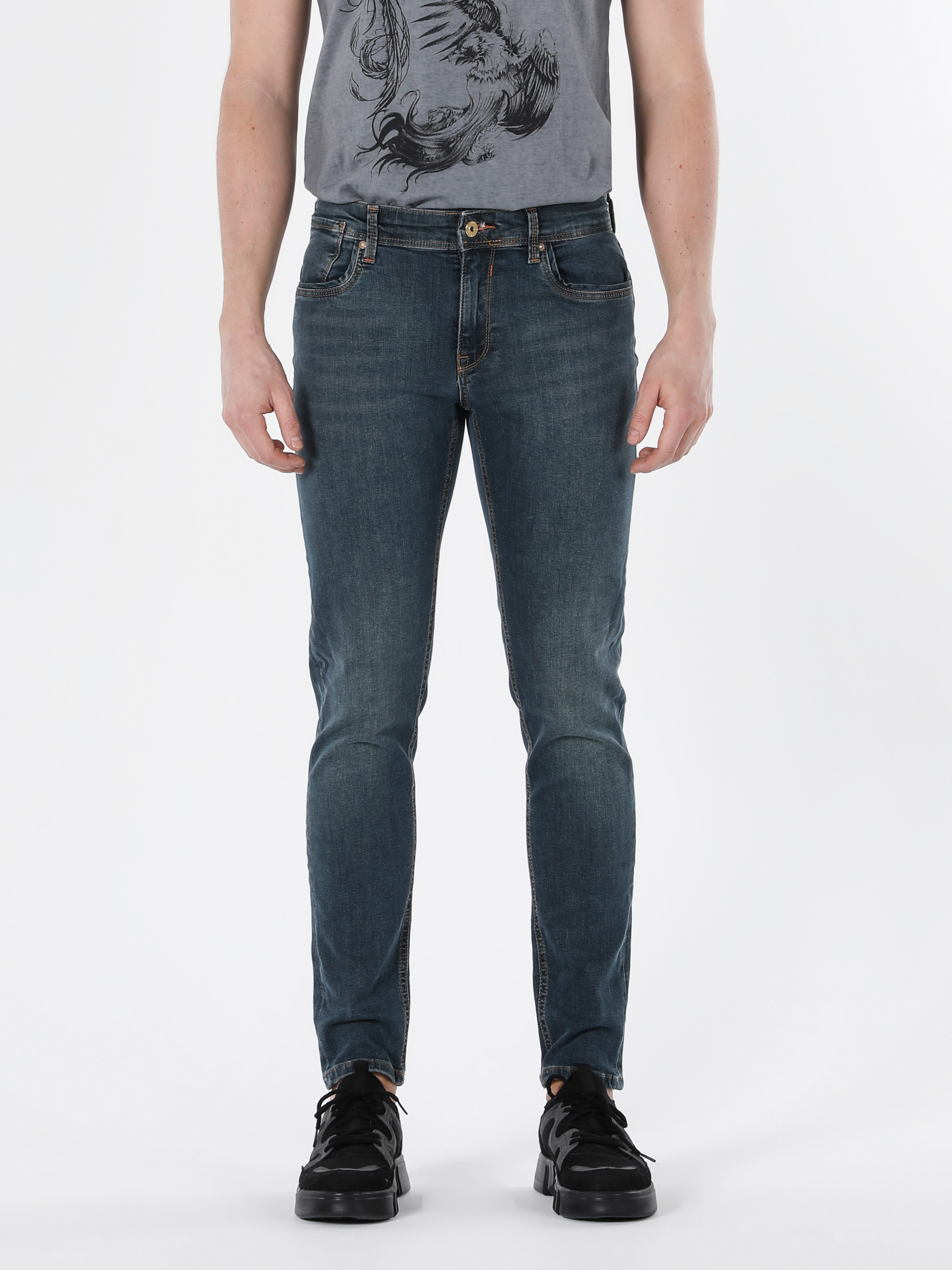 Afișați detalii pentru Pantaloni De Barbati Denim Slim Fit 041 Danny Cl1056615