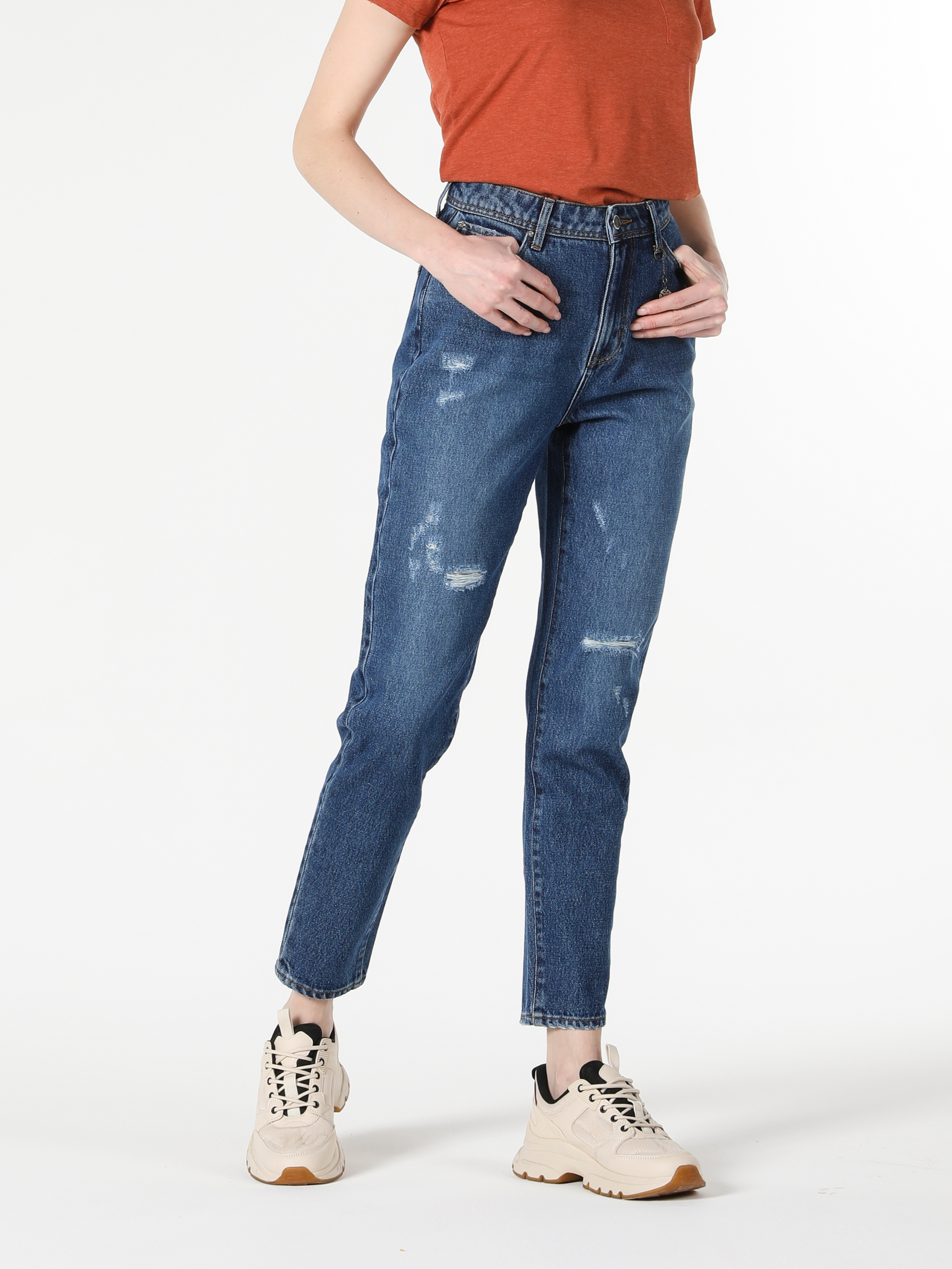 Afișați detalii pentru Pantaloni De Dama Denim Mom Fit 896  Maria Cl1057957