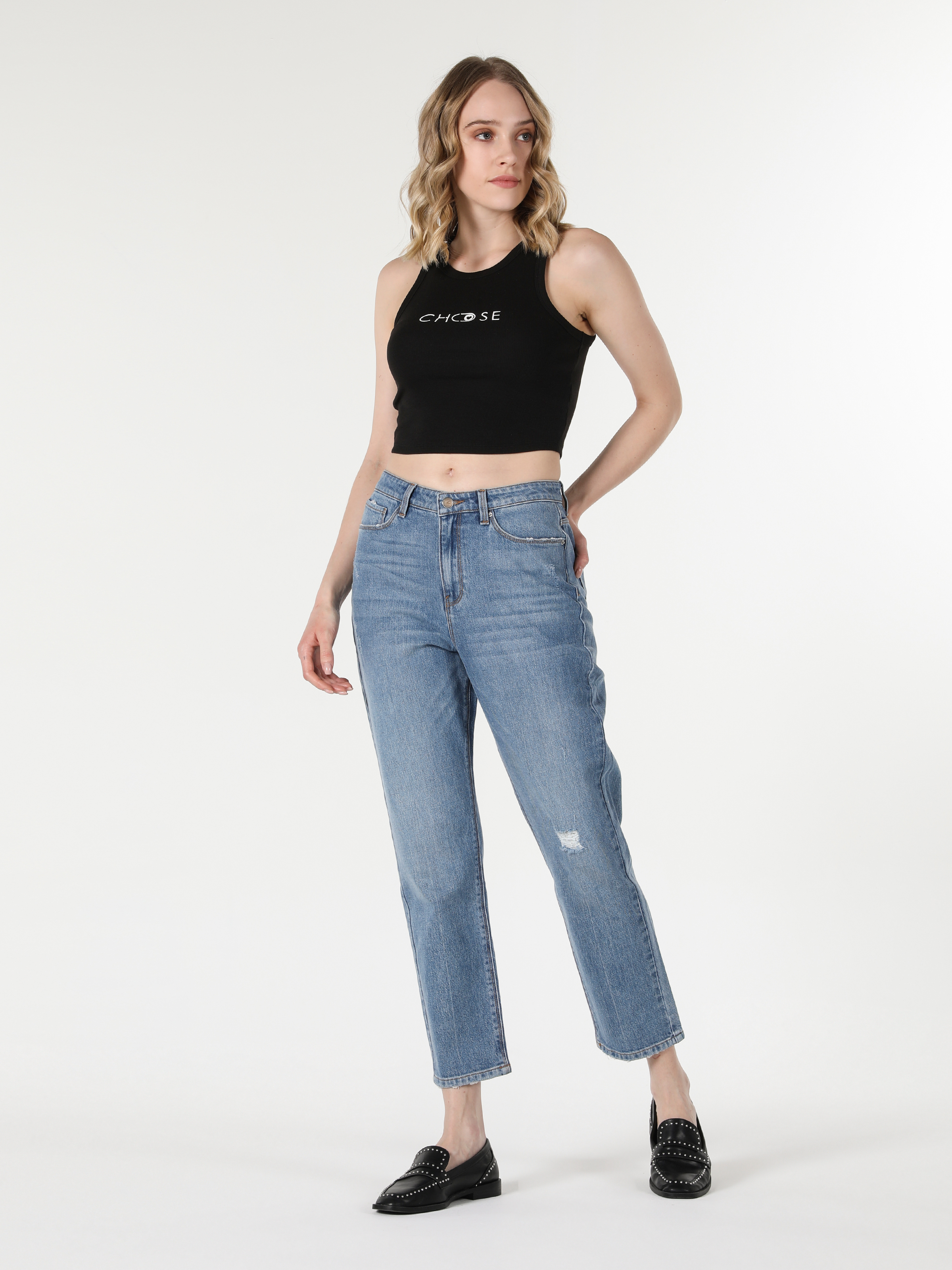 Afișați detalii pentru Pantaloni De Dama Denim Crop Mom Fit 883 Roxy Cl1058543