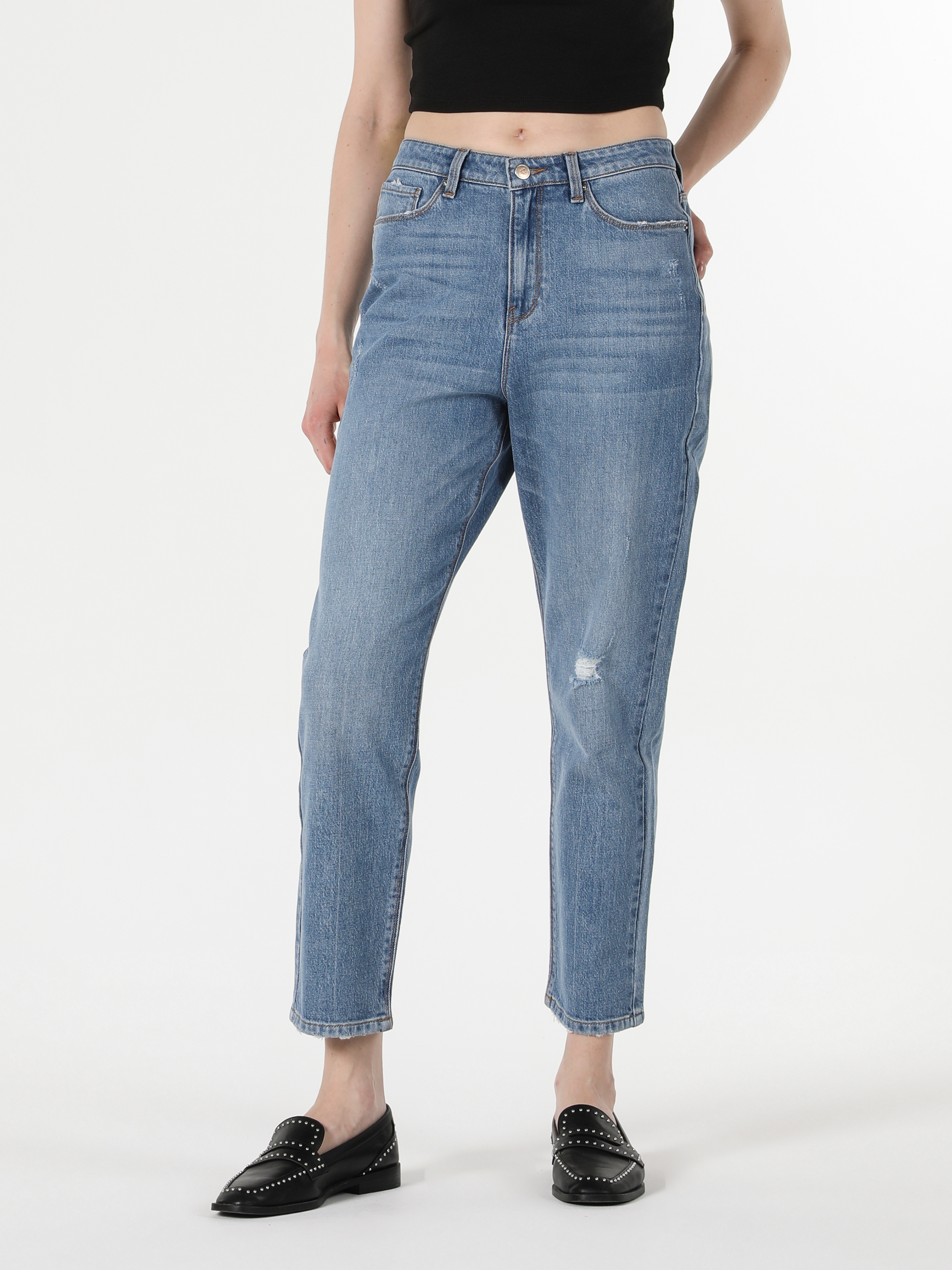 Afișați detalii pentru Pantaloni De Dama Denim Crop Mom Fit 883 Roxy Cl1058543