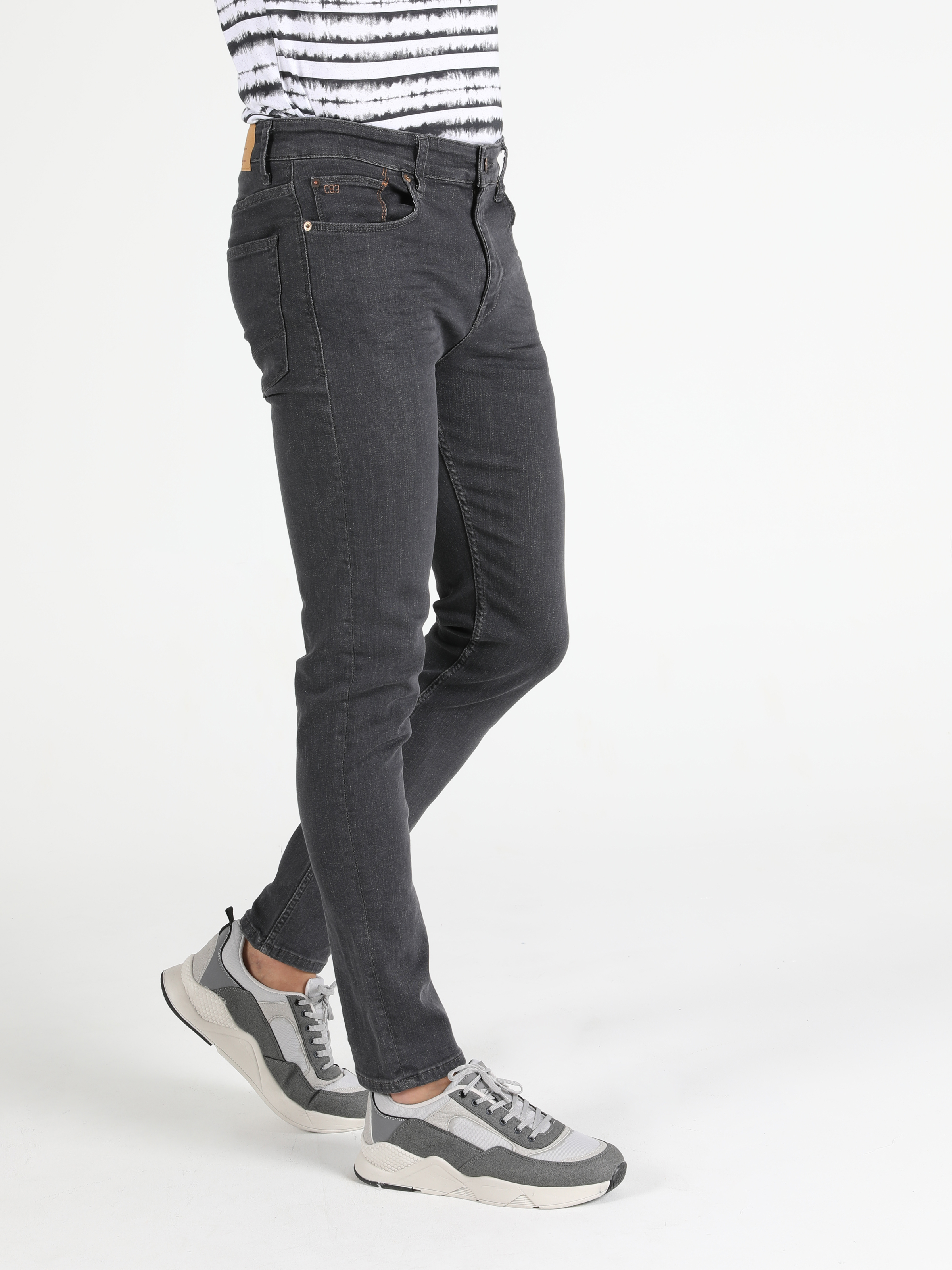 Afișați detalii pentru Pantaloni De Barbati Denim Skinny Fit  Cl1050292