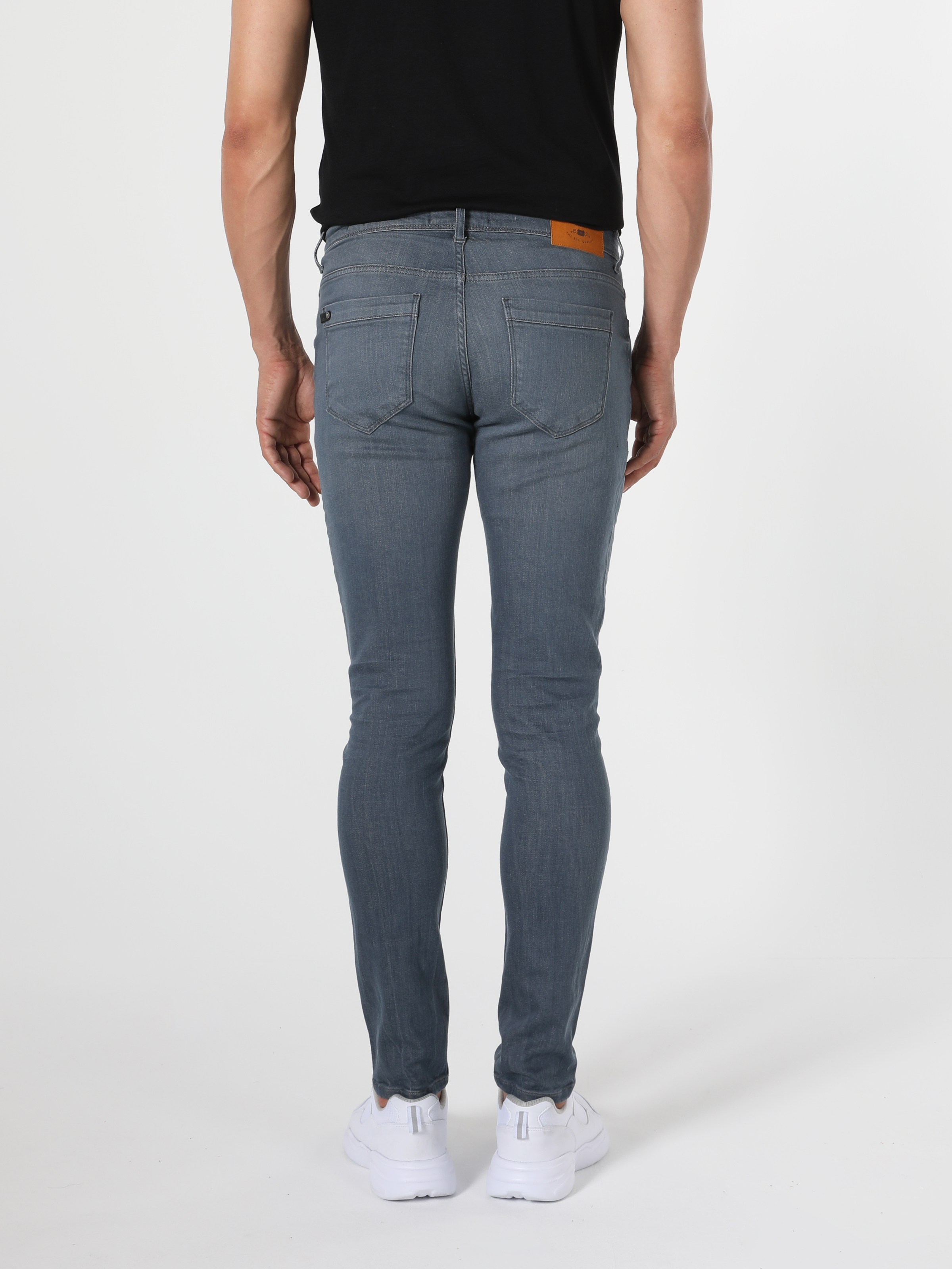 Afișați detalii pentru Pantaloni De Barbati Denim Slim Fit 041 Danny Cl1056184