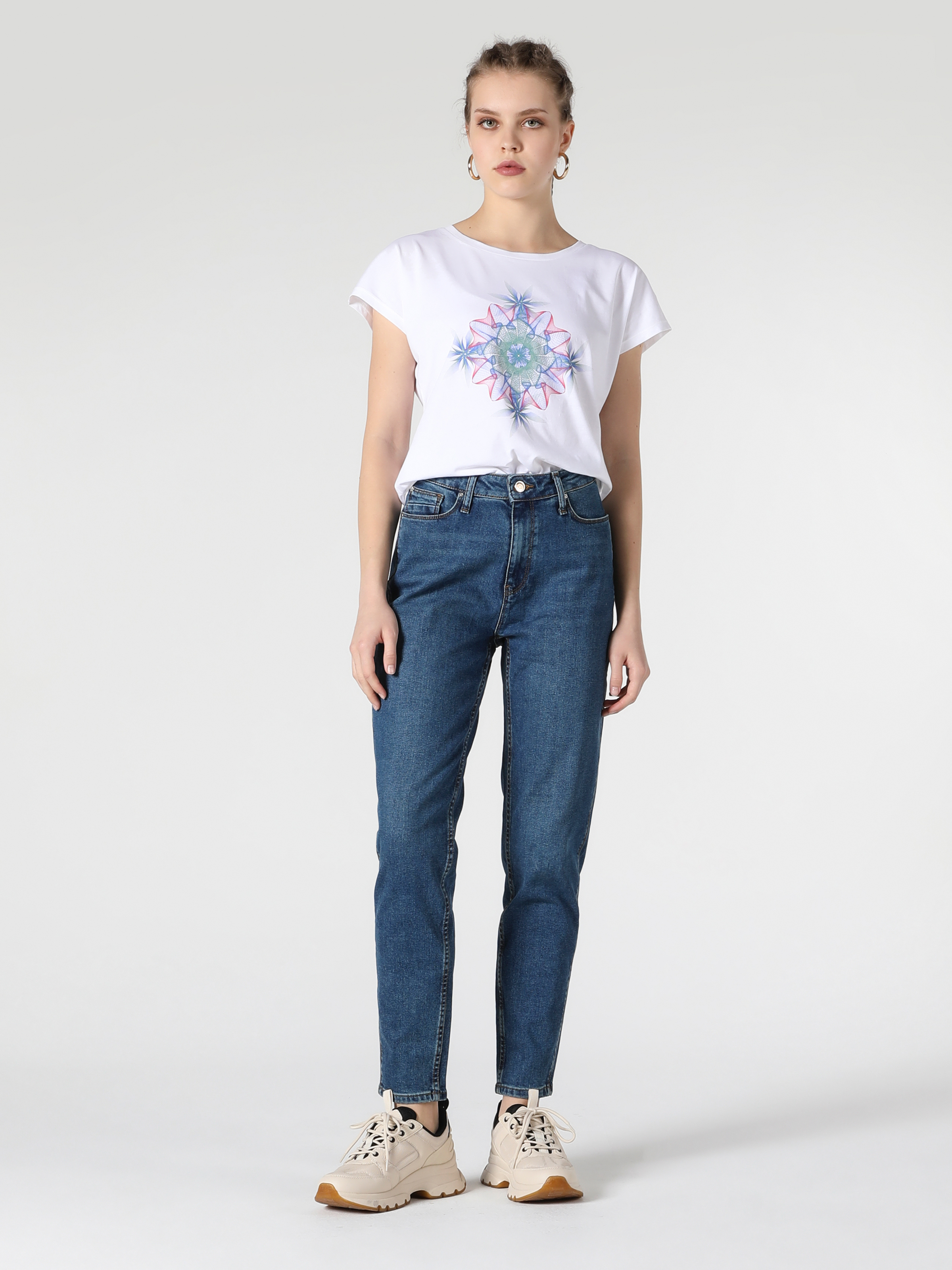 Afișați detalii pentru Pantaloni De Dama Albastru Mom Fit 896  Maria Cl1056593