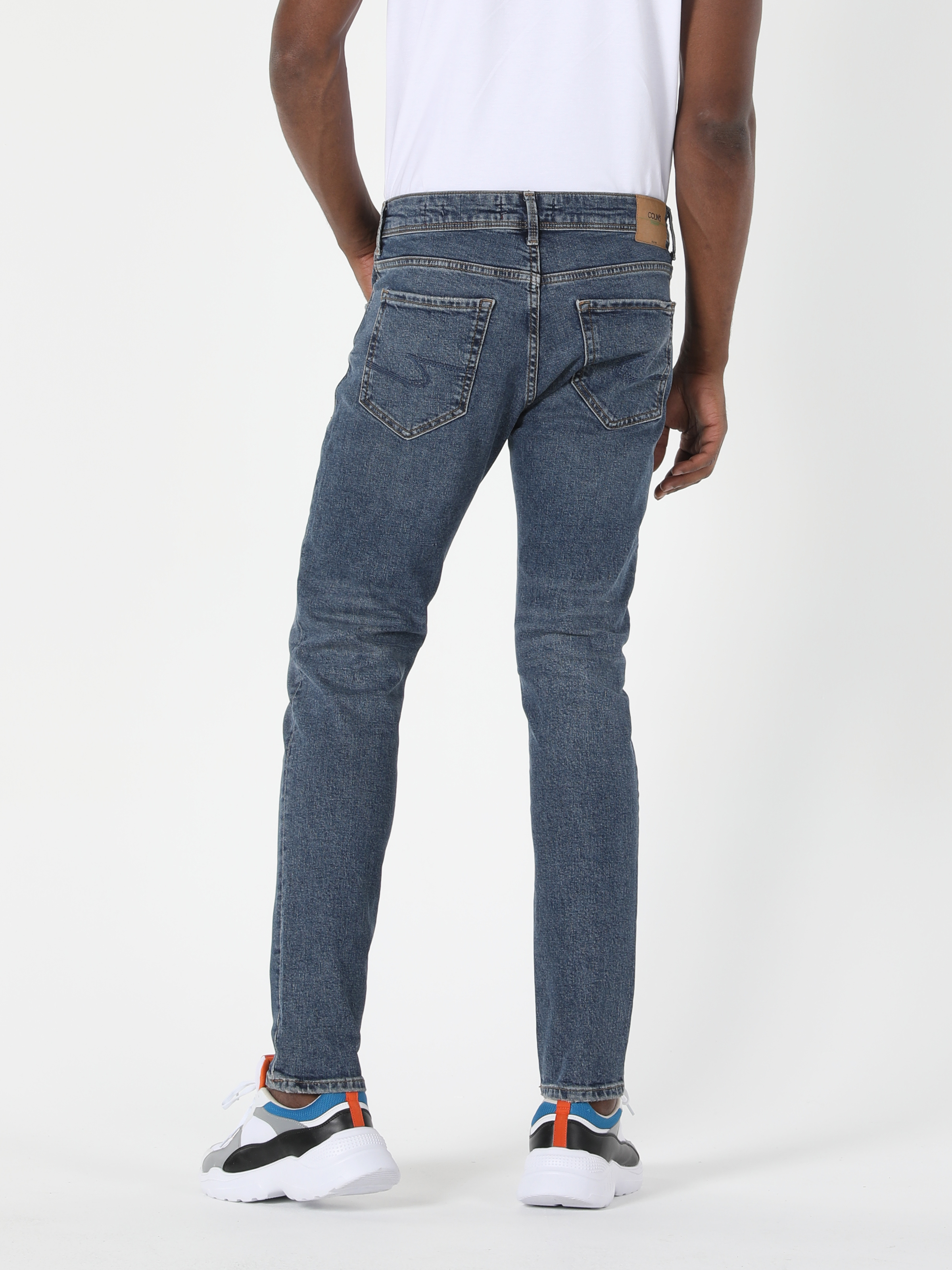 Afișați detalii pentru Pantaloni De Barbati Denim Slim Fit 041 Danny Cl1056613