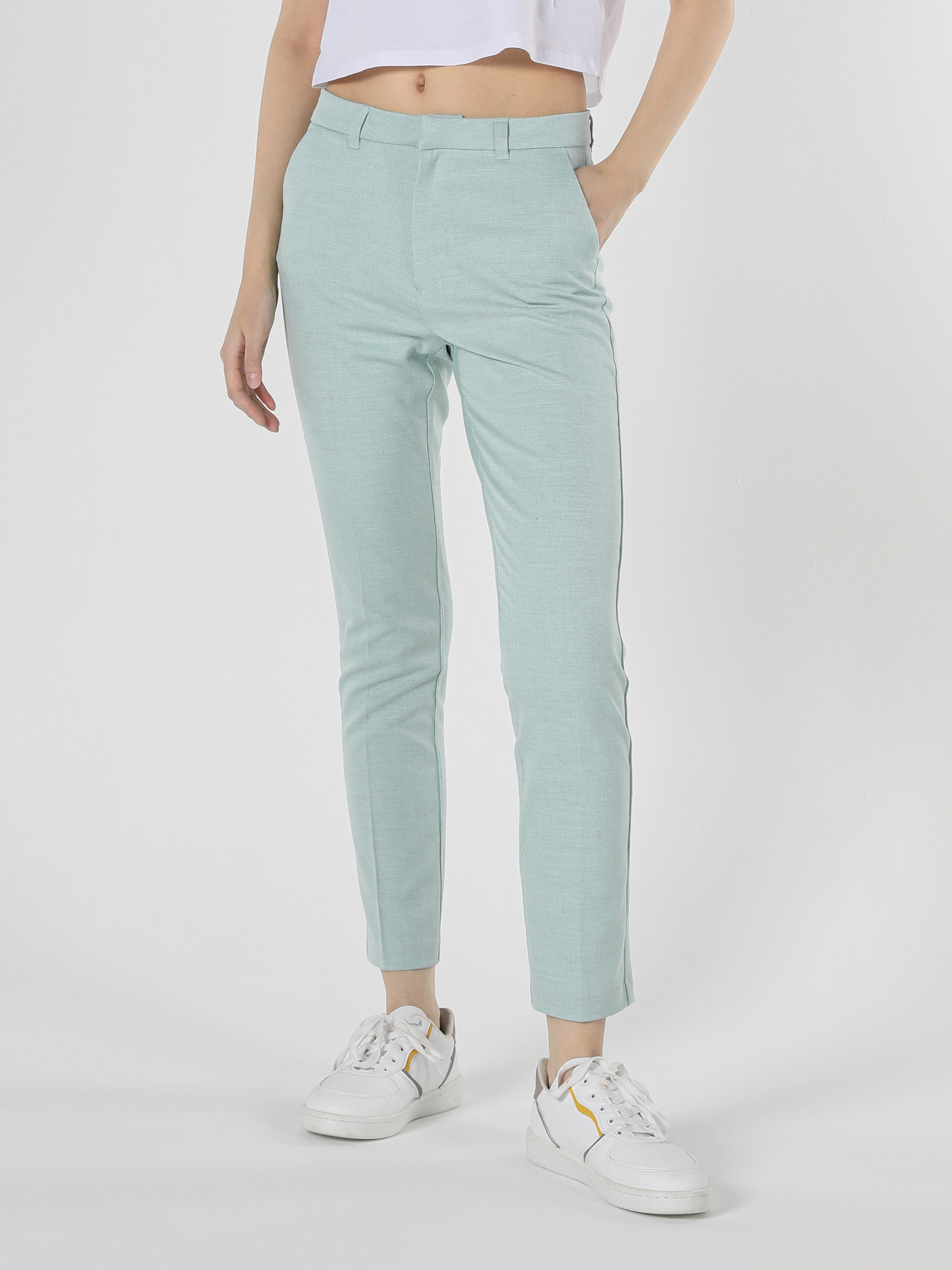 Afișați detalii pentru Pantaloni De Dama Verde Slim Fit  Cl1053351