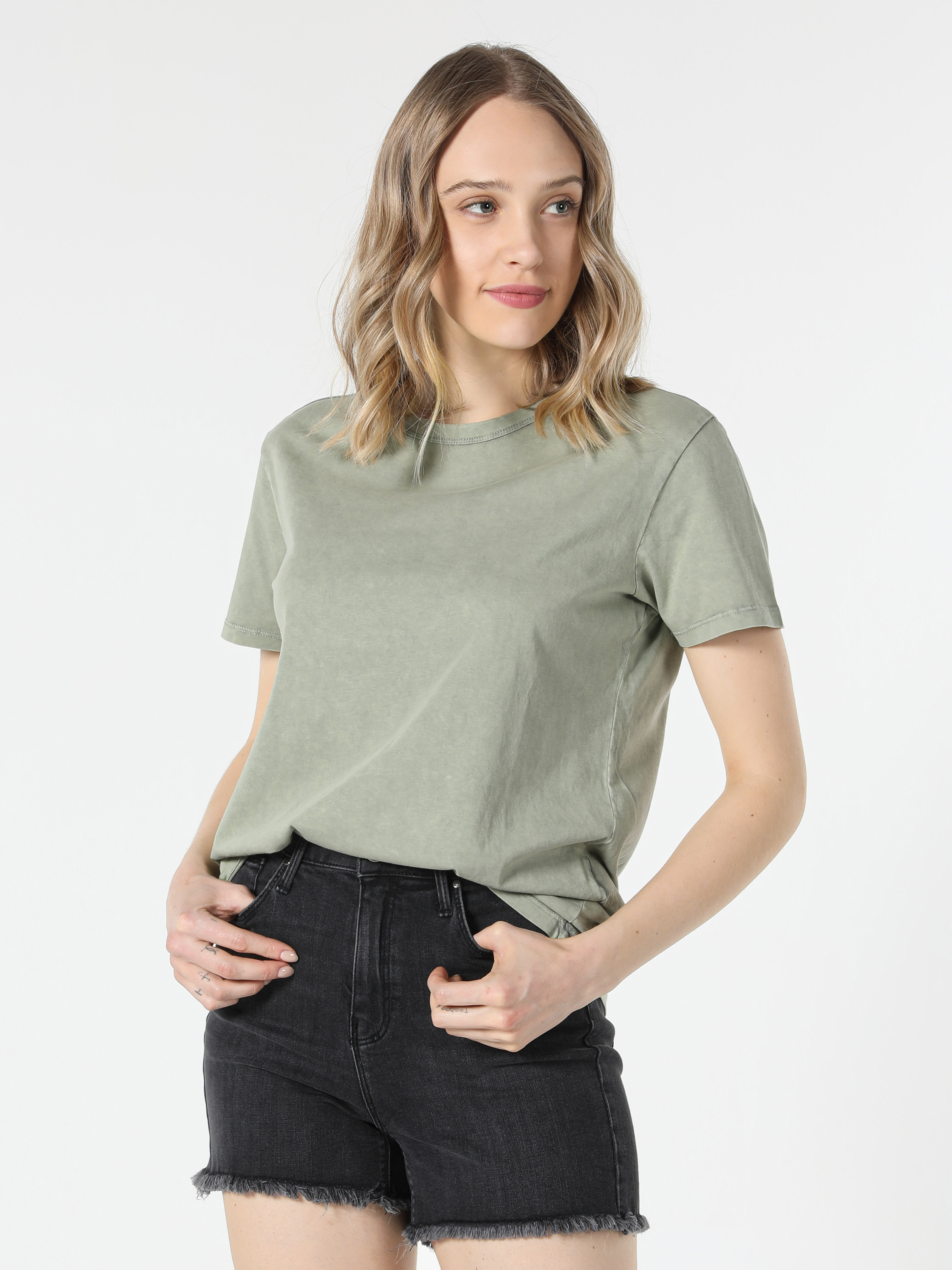 Afișați detalii pentru Tricou Cu Maneca Scurta De Dama  Comfort Fit  CL1058495