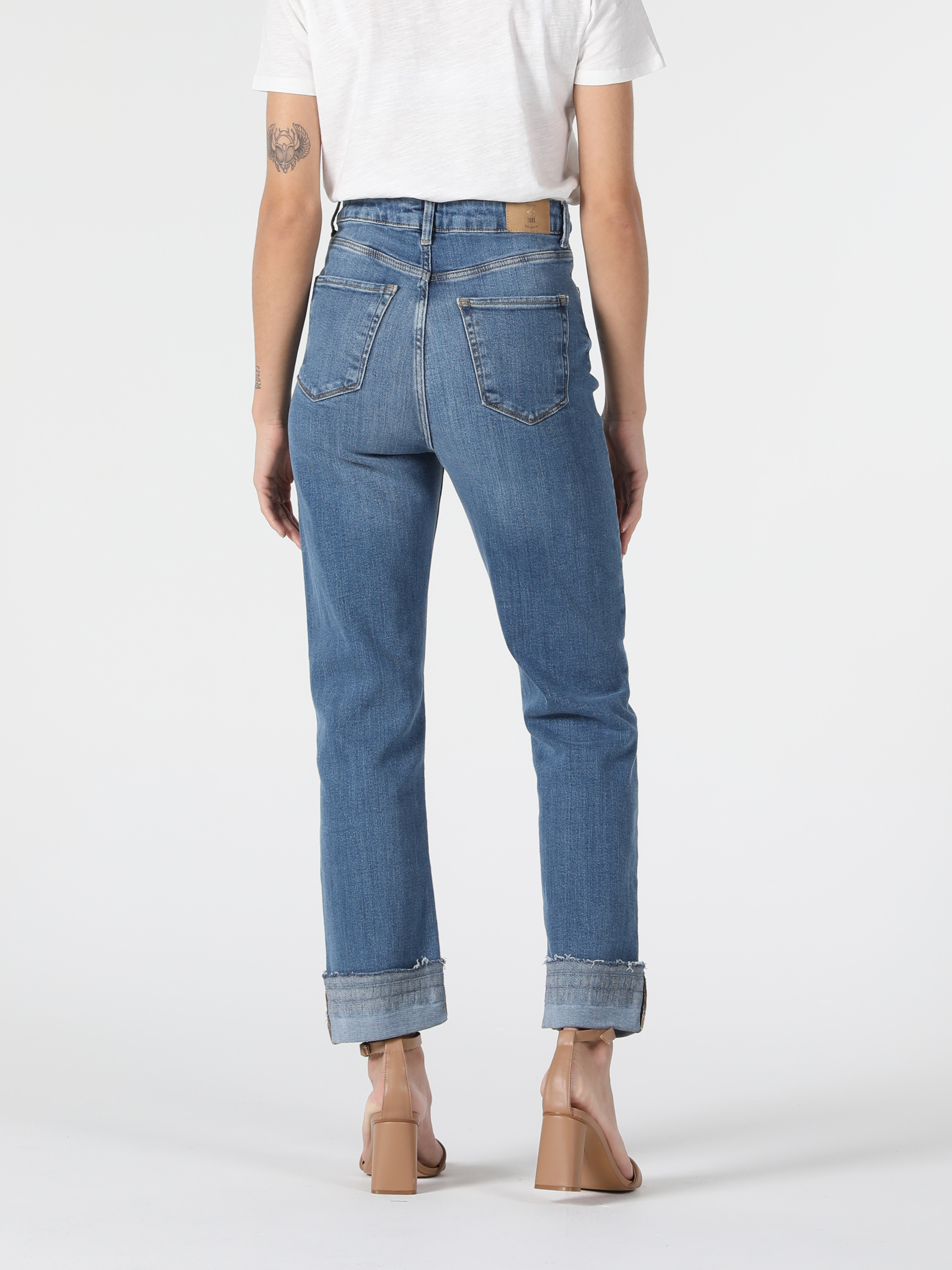 Afișați detalii pentru Pantaloni De Dama Denim Straight Fit  CL1057888