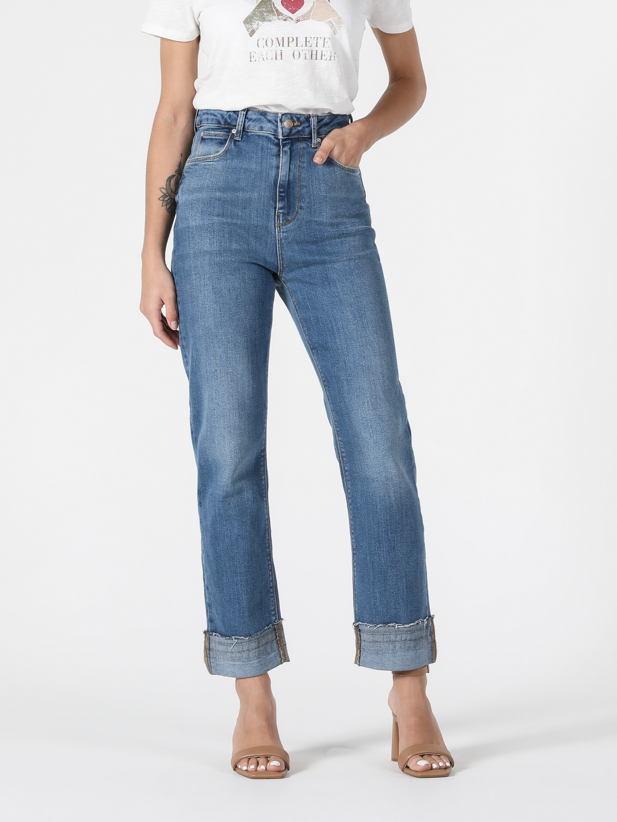 Afișați detalii pentru Pantaloni De Dama Denim Straight Fit  CL1057888