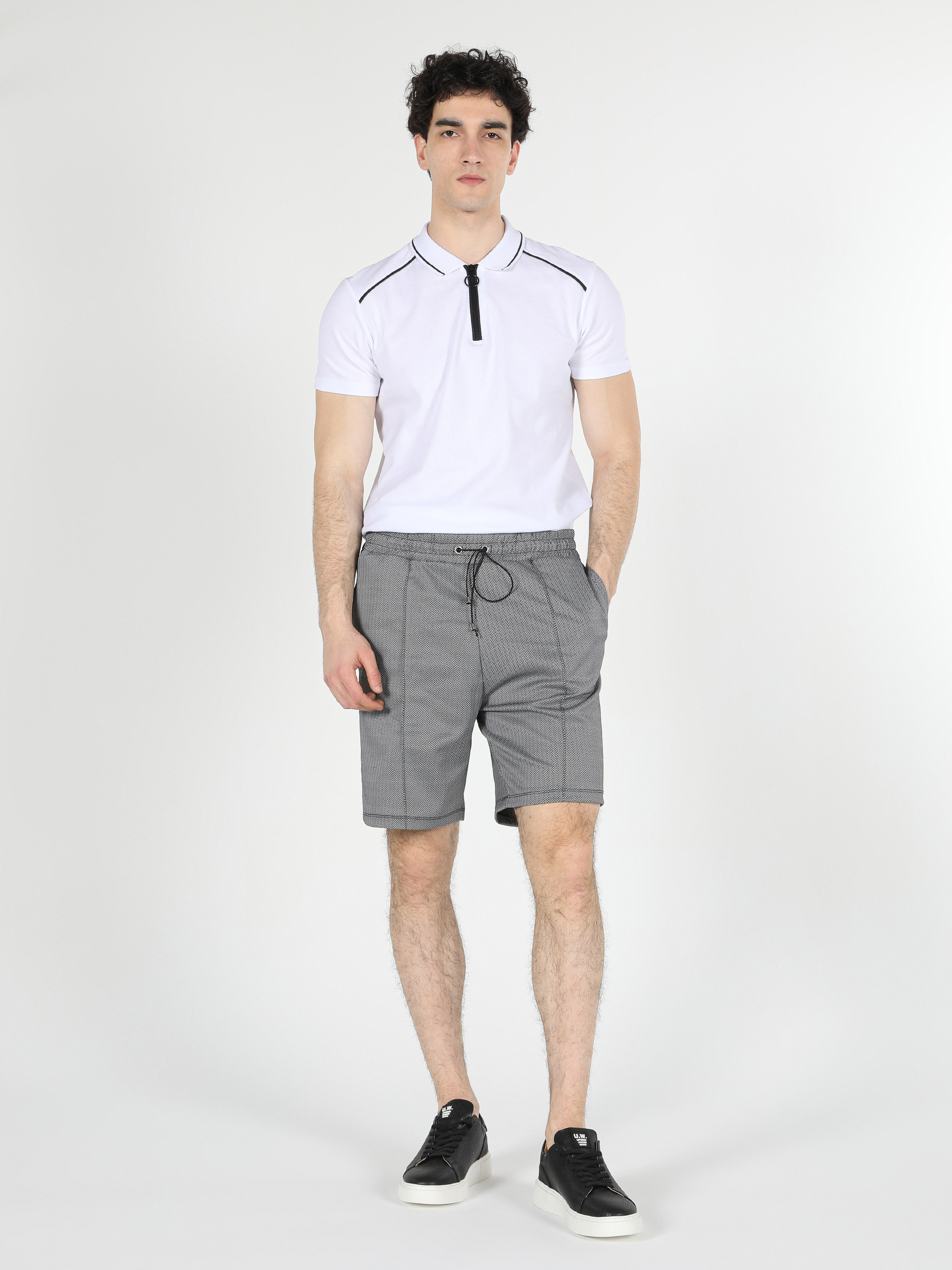 Afișați detalii pentru Short / Pantaloni Scurti De Barbati  Regular Fit  CL1057990