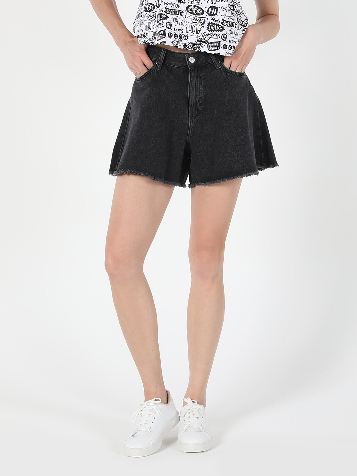 Afișați detalii pentru Short / Pantaloni Scurti De Dama Denim Ruffled Fit  Cl1059394