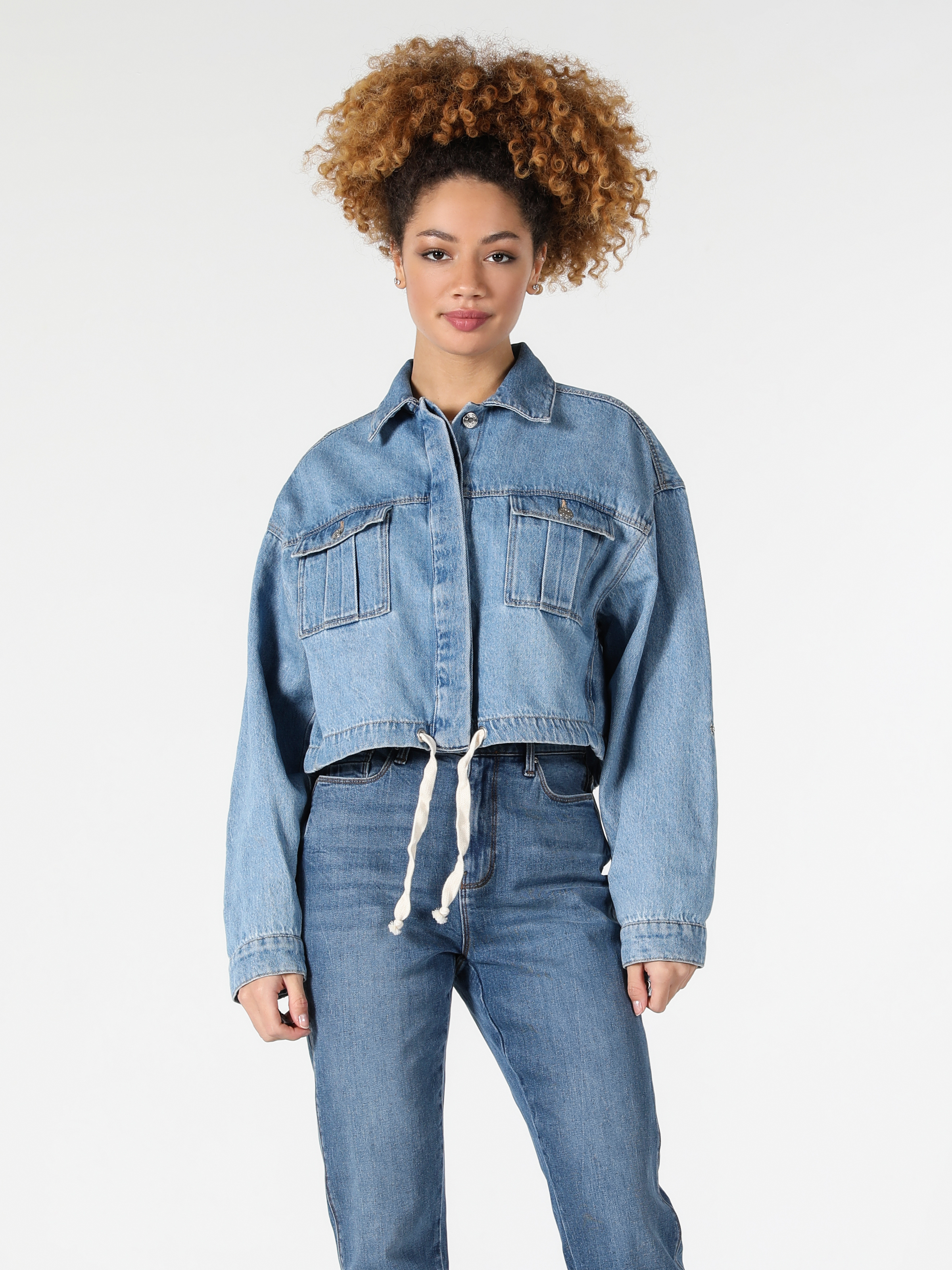 Afișați detalii pentru Jacheta De Dama Albastru Oversize Fit  Cl1058310