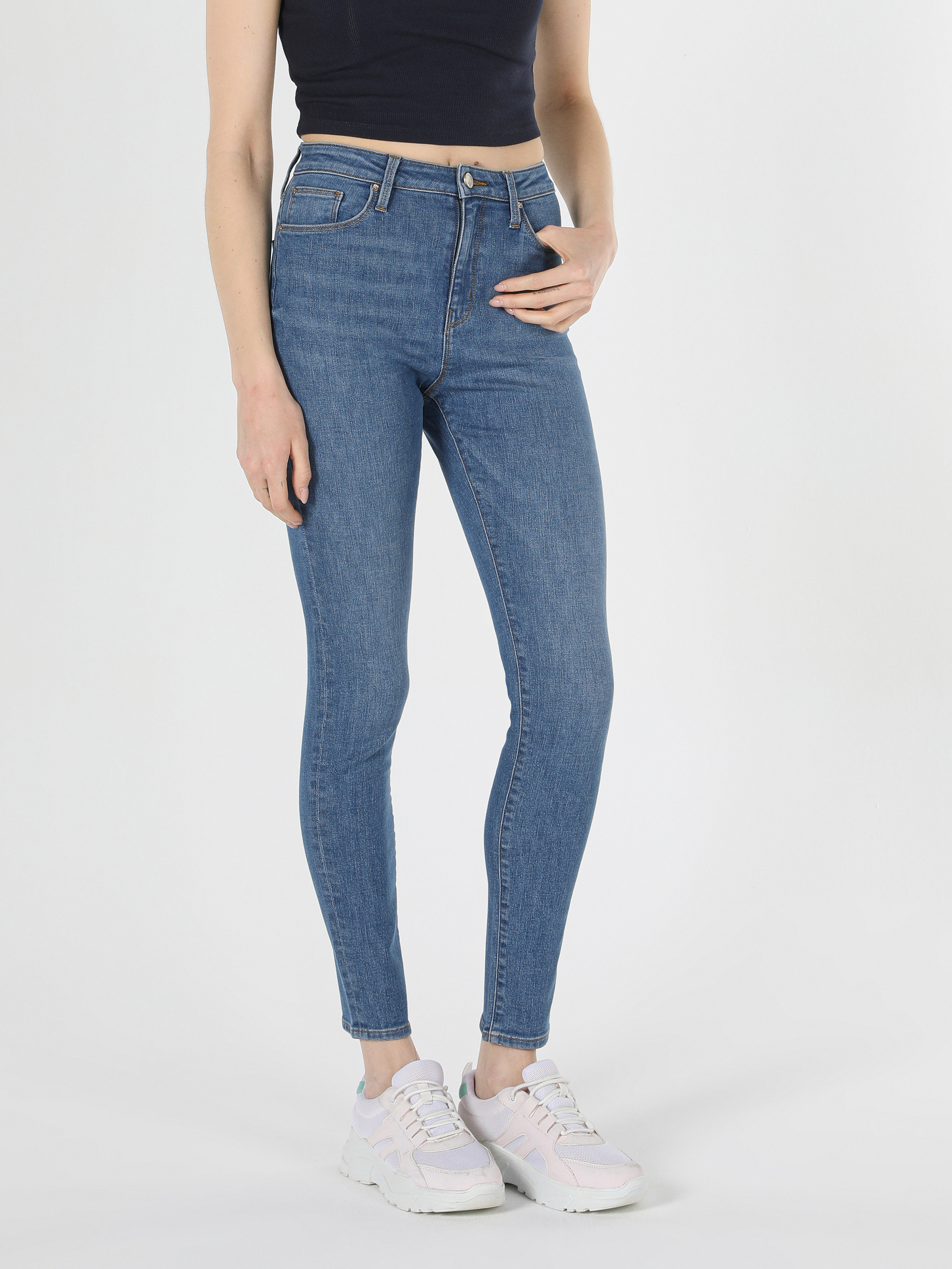 Afișați detalii pentru Pantaloni De Dama Denim Super Slim Fit 760 DIANA CL1055525