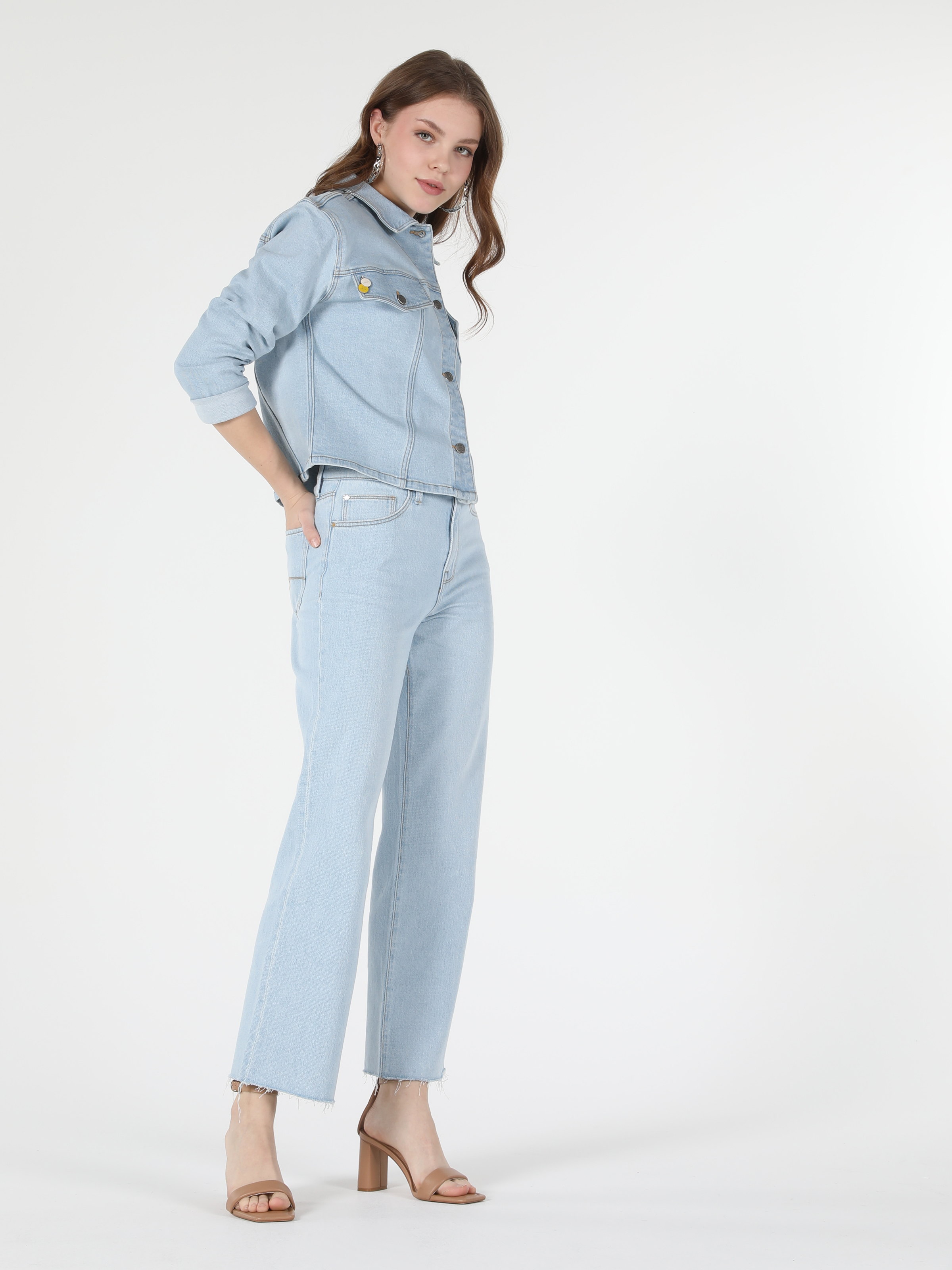 Afișați detalii pentru Jacheta De Dama Denim Regular Fit  Cl1058095