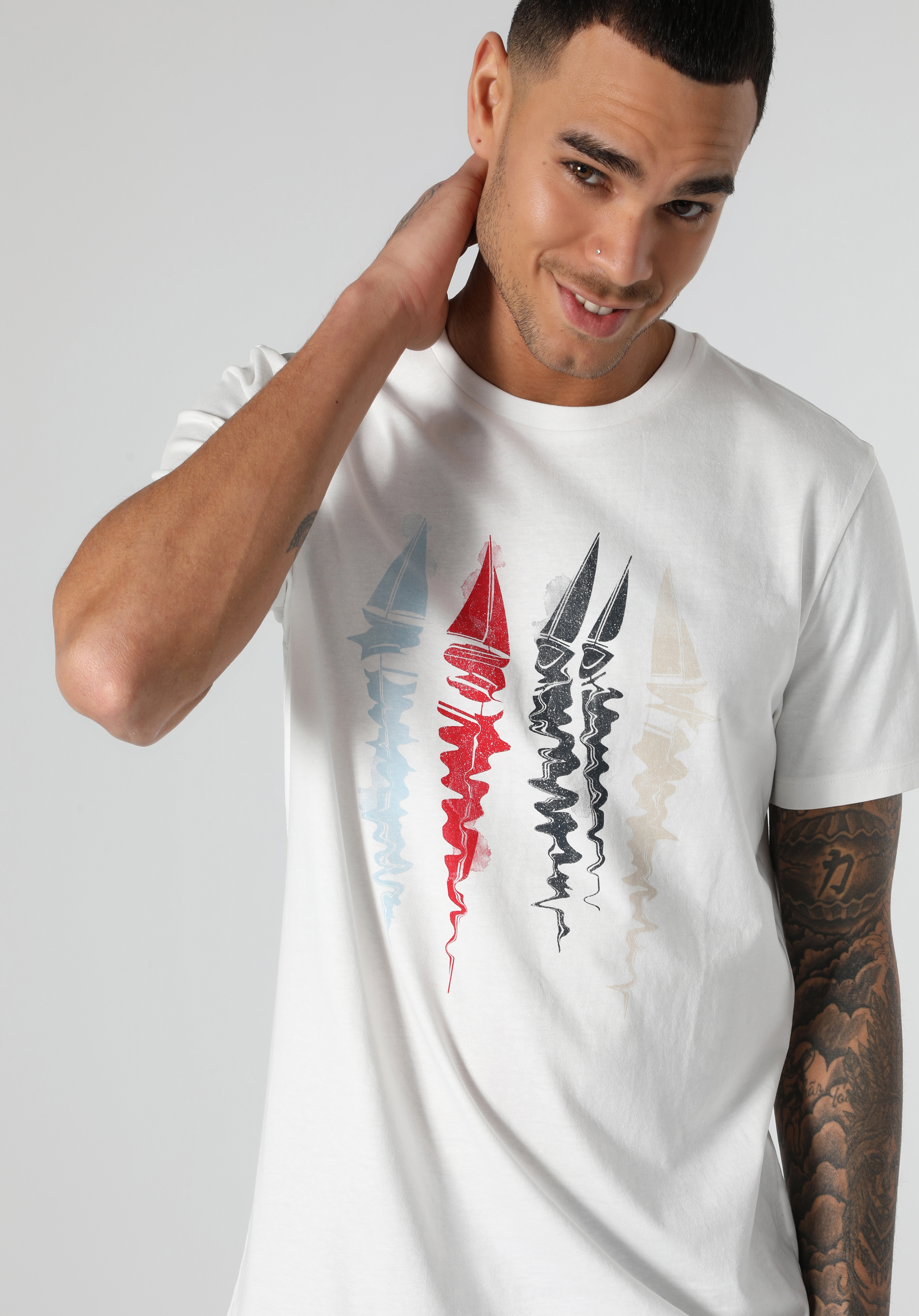 Afișați detalii pentru Tricou Cu Maneca Scurta De Barbati Alb Regular Fit  Cl1061817