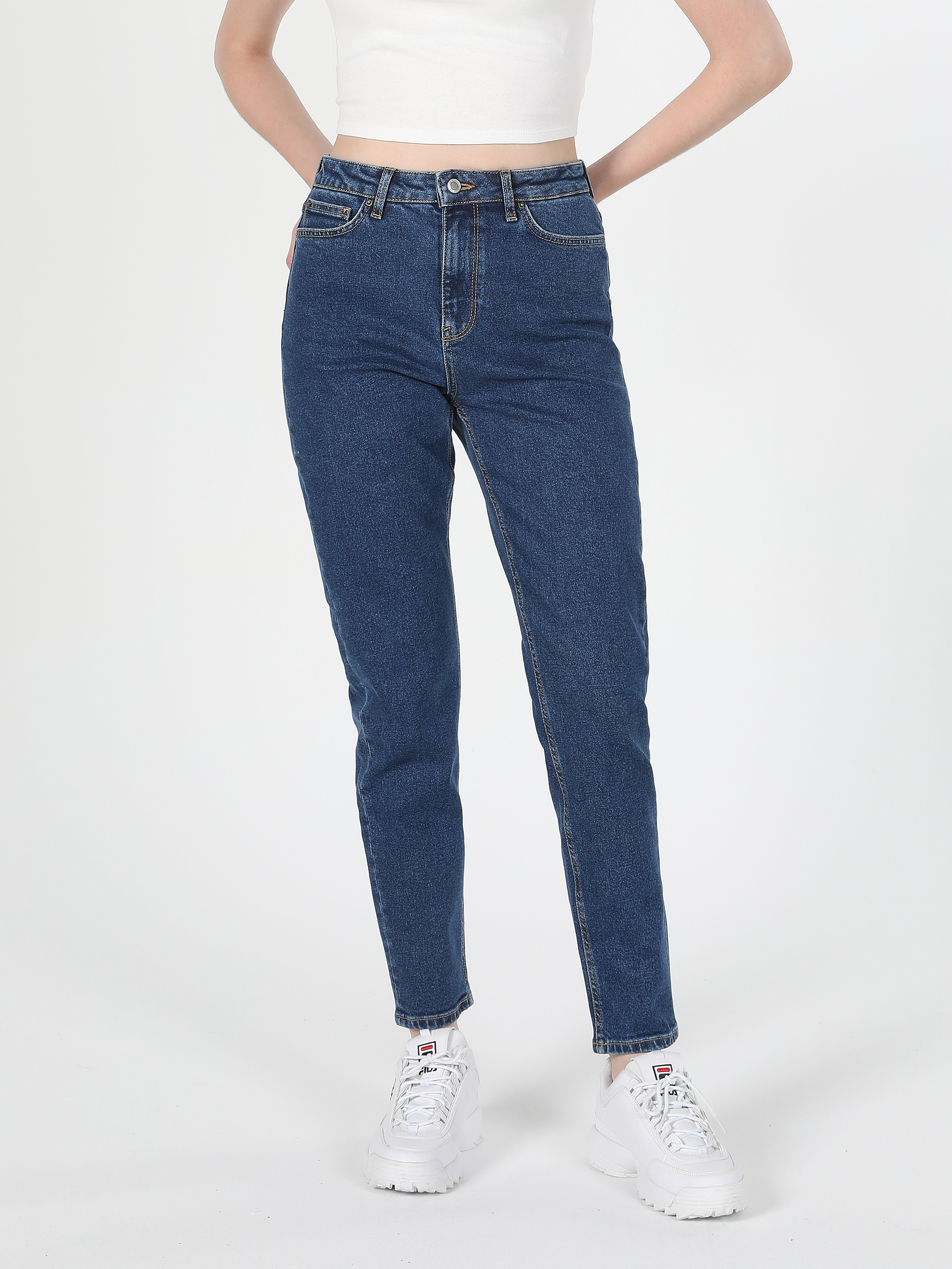 Afișați detalii pentru Pantaloni De Dama Albastru Mom Fit 896  MARIA CL1060570