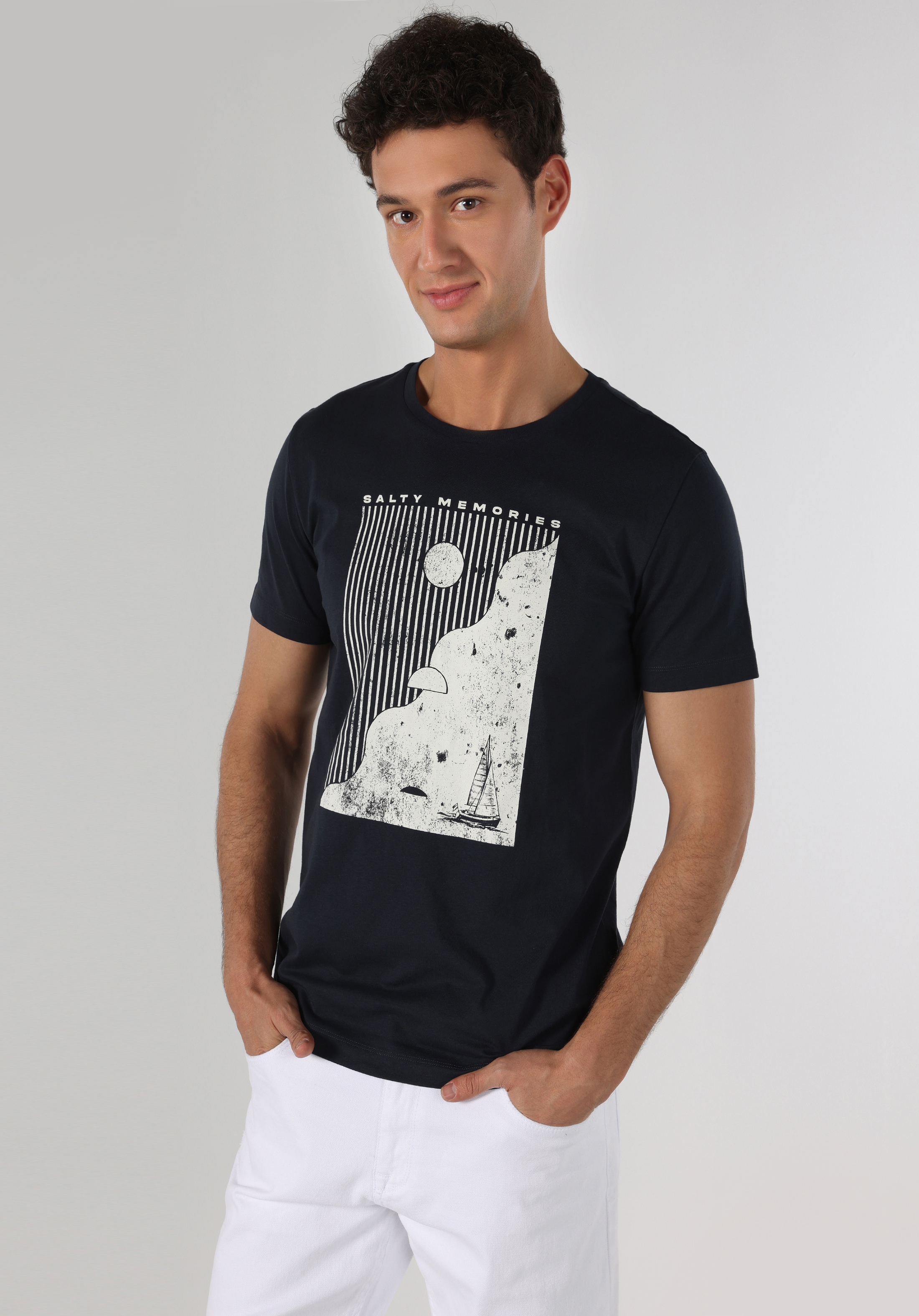 Afișați detalii pentru Regular Fit Round Neck Drept Bărbați Bleumarin Tricou Cu Mânecă Scurtă
