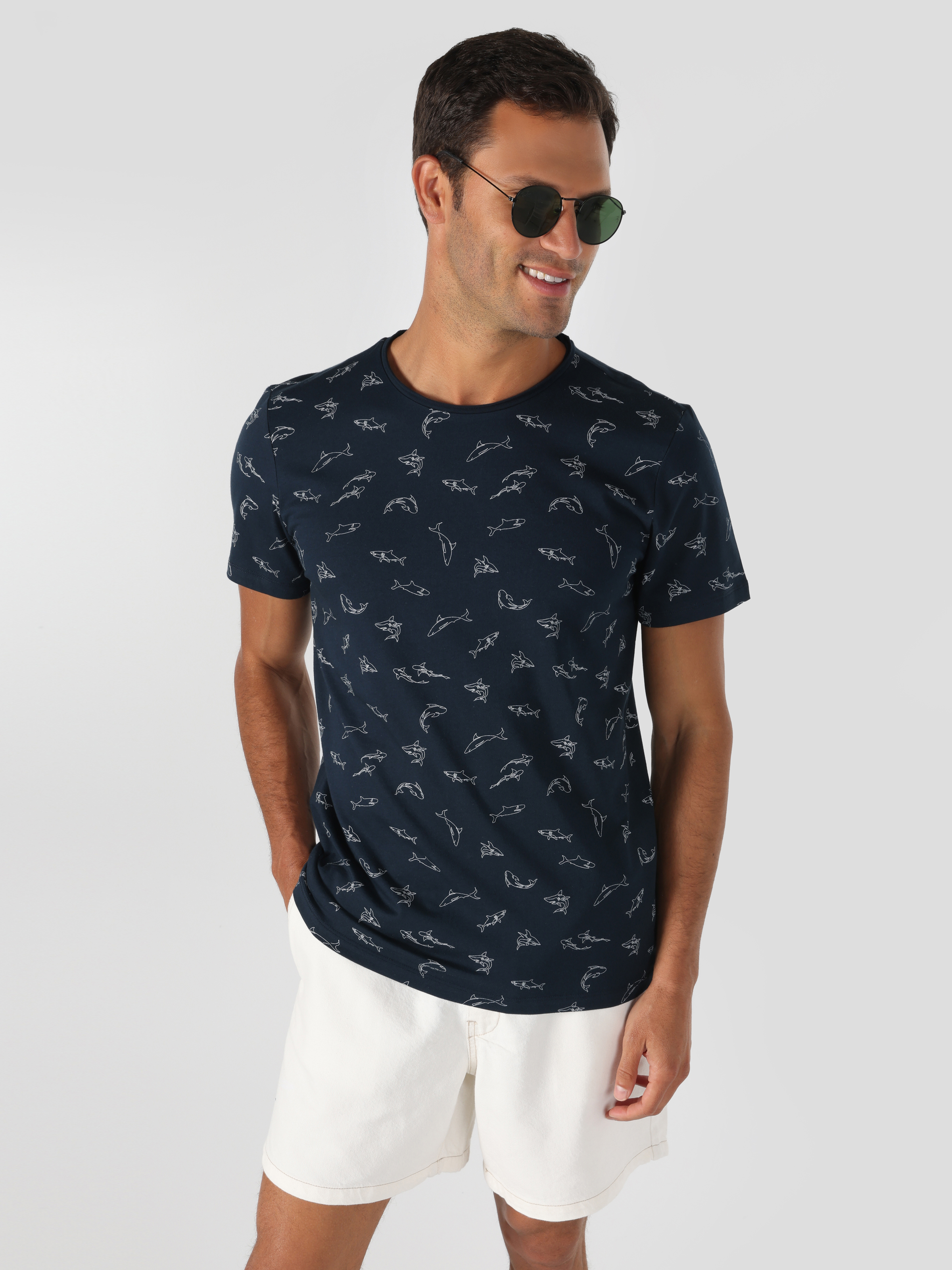 Afișați detalii pentru Regular Fit Round Neck Imprimat Bărbați Bleumarin Tricou Cu Mânecă Scurtă