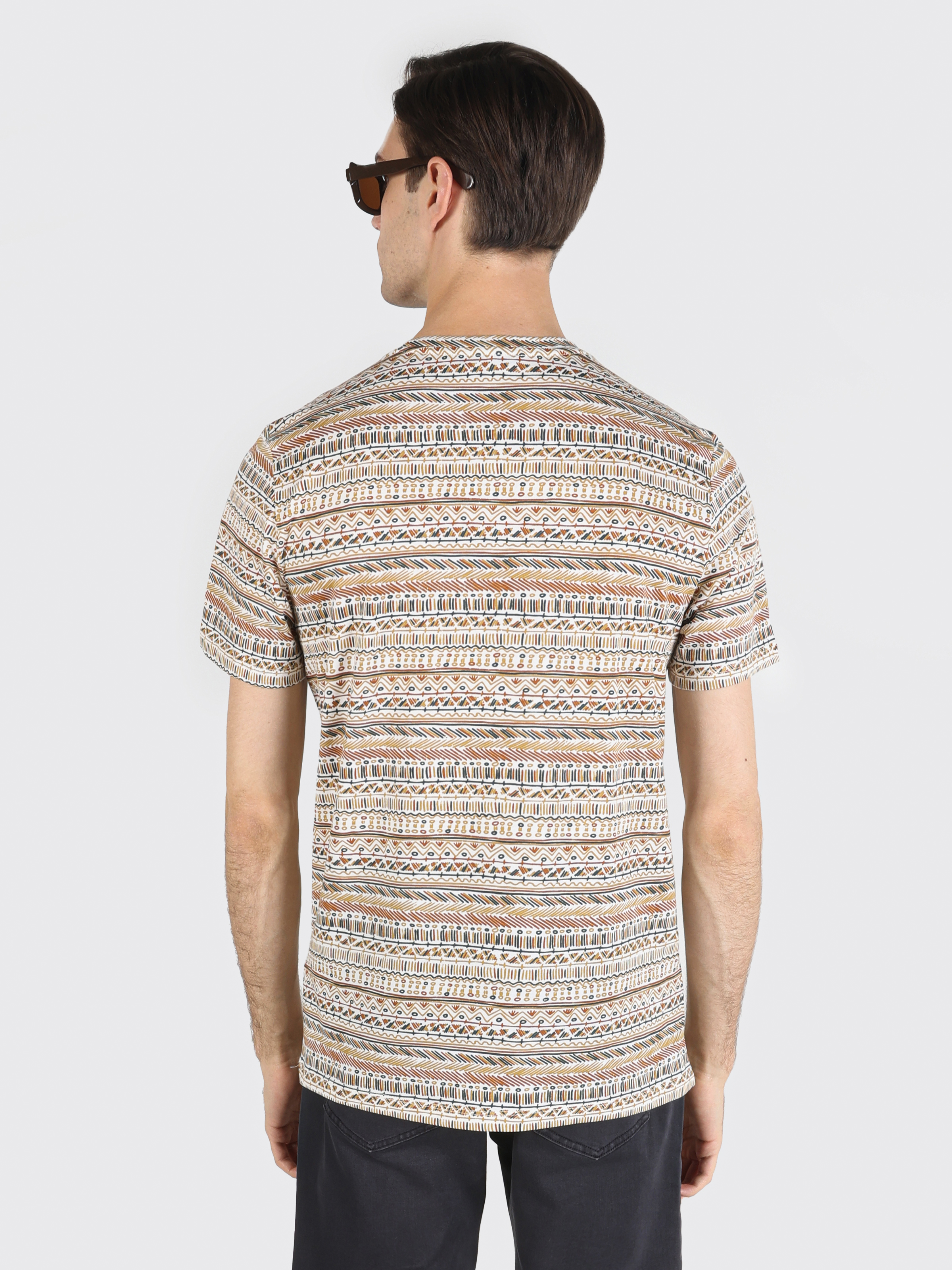 Afișați detalii pentru Tricou Cu Mânecă Scurtă Cu Guler Rotund İmprimat Cu Guler Rotund Pentru Bărbați